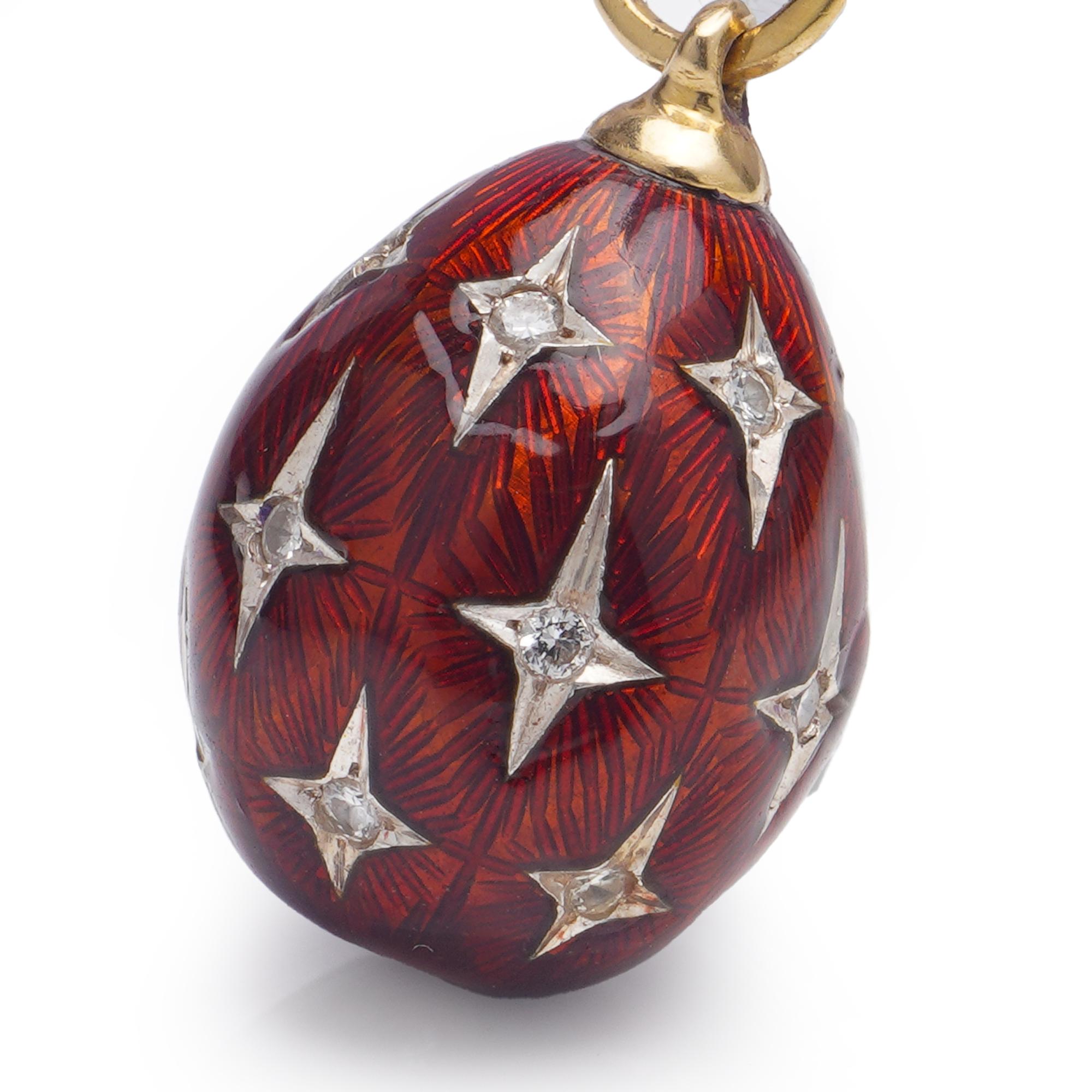 Antique 18kt. Yellow Gold and 960, Silver and Enamel Easter Egg Pendant In Good Condition In Braintree, GB