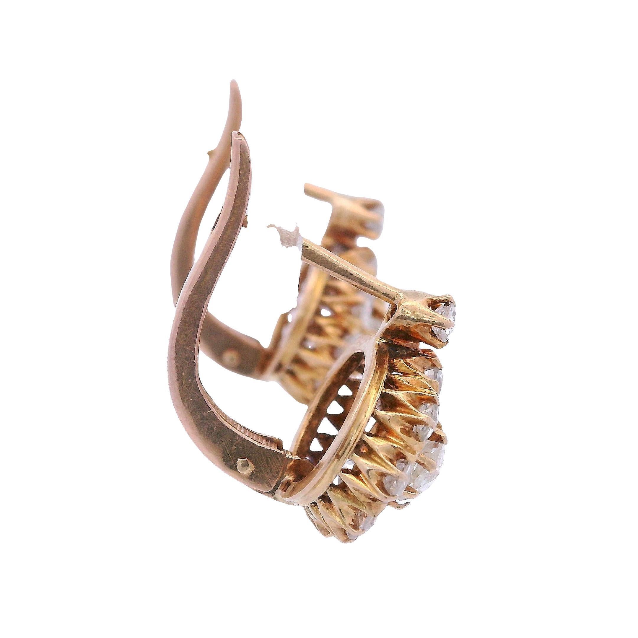 Taglio vecchia miniera Antique 18kt yellow Gold Rosetta Earring with 1.80 Cts in Diamonds in vendita