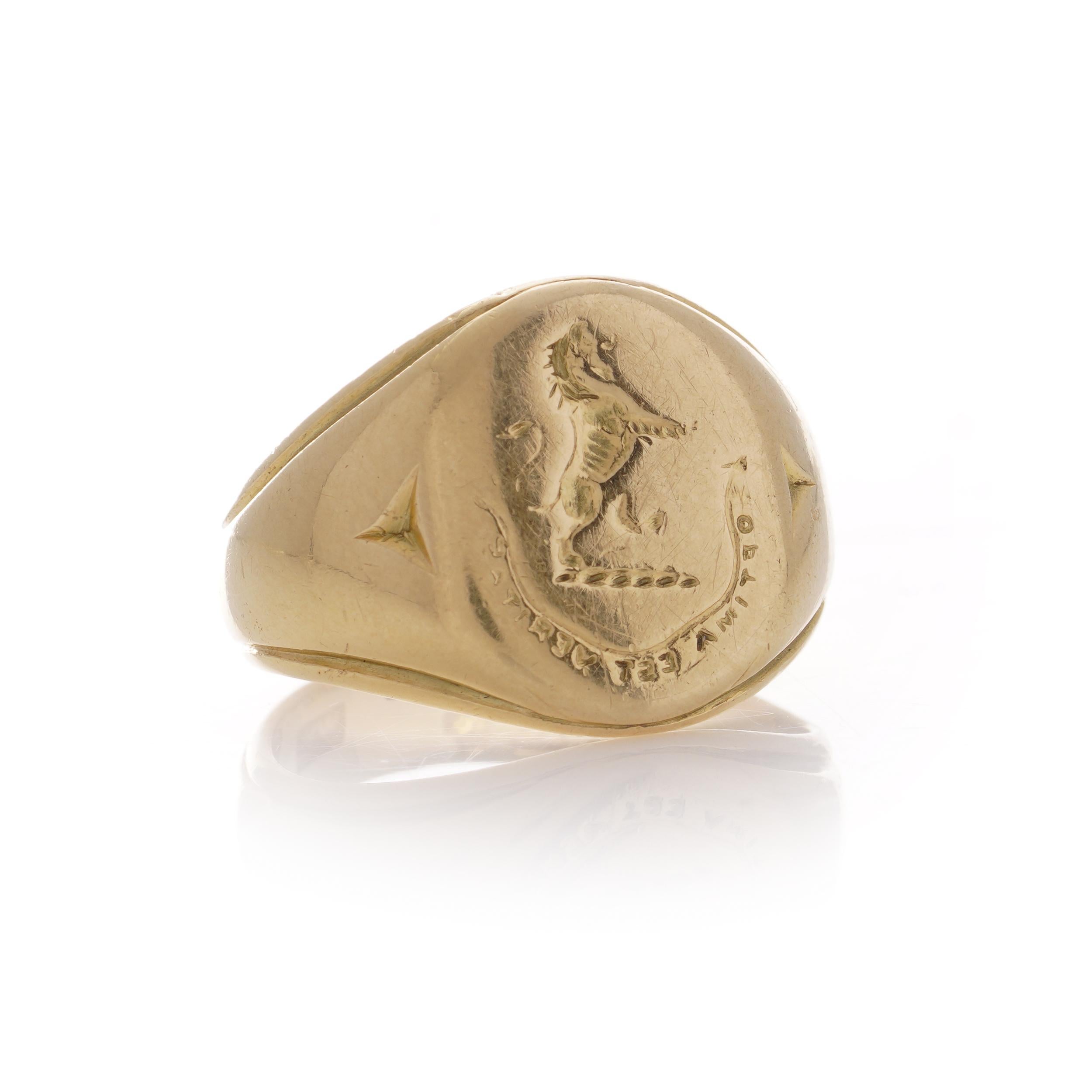 Women's or Men's Antique 18kt. yellow gold signet ring with Latin phrase ' Optima est veritas '  For Sale