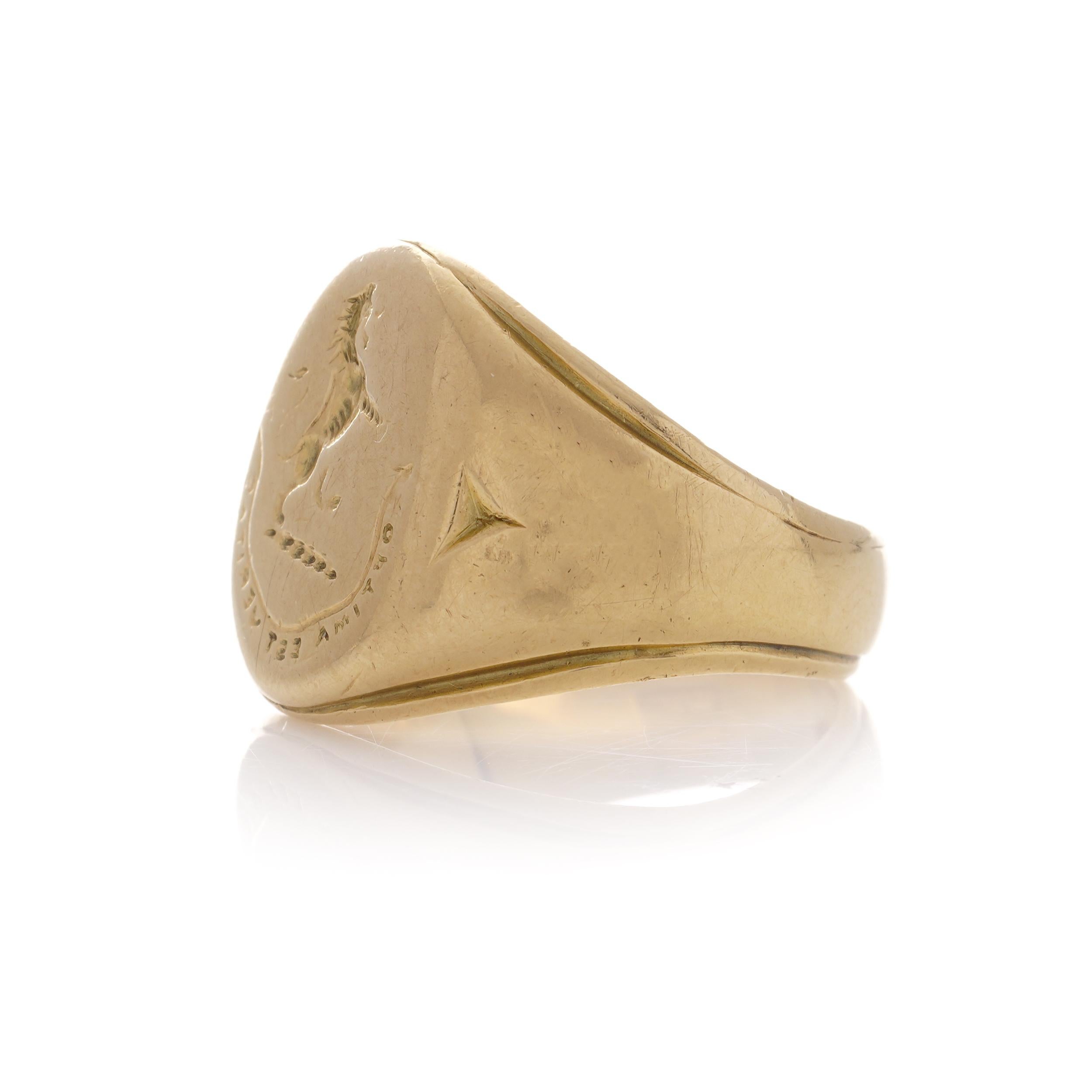 Antique 18kt. yellow gold signet ring with Latin phrase ' Optima est veritas '  For Sale 1