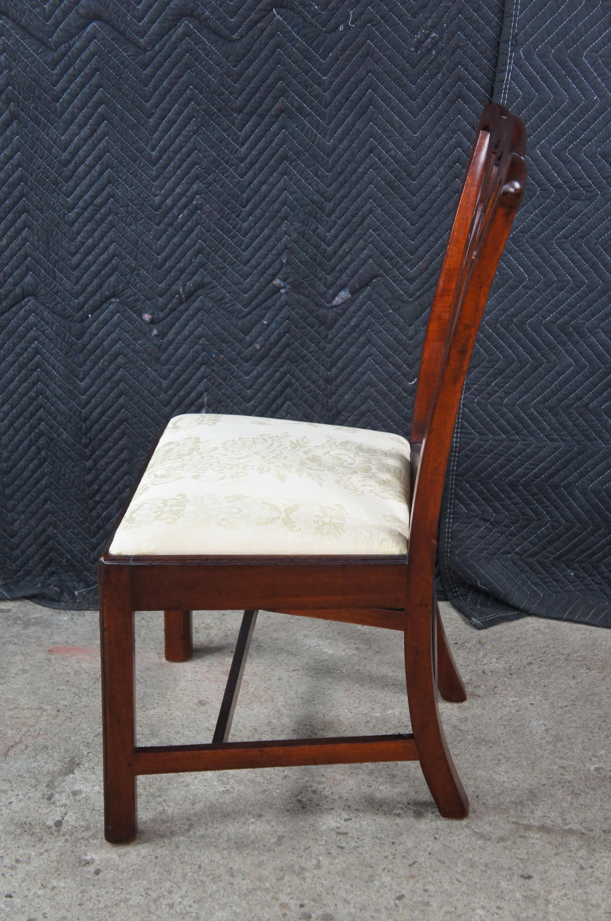 Fabric Antique 18th C. American Chippendale Pennsylvania Mahogany Dining Side Chair For Sale