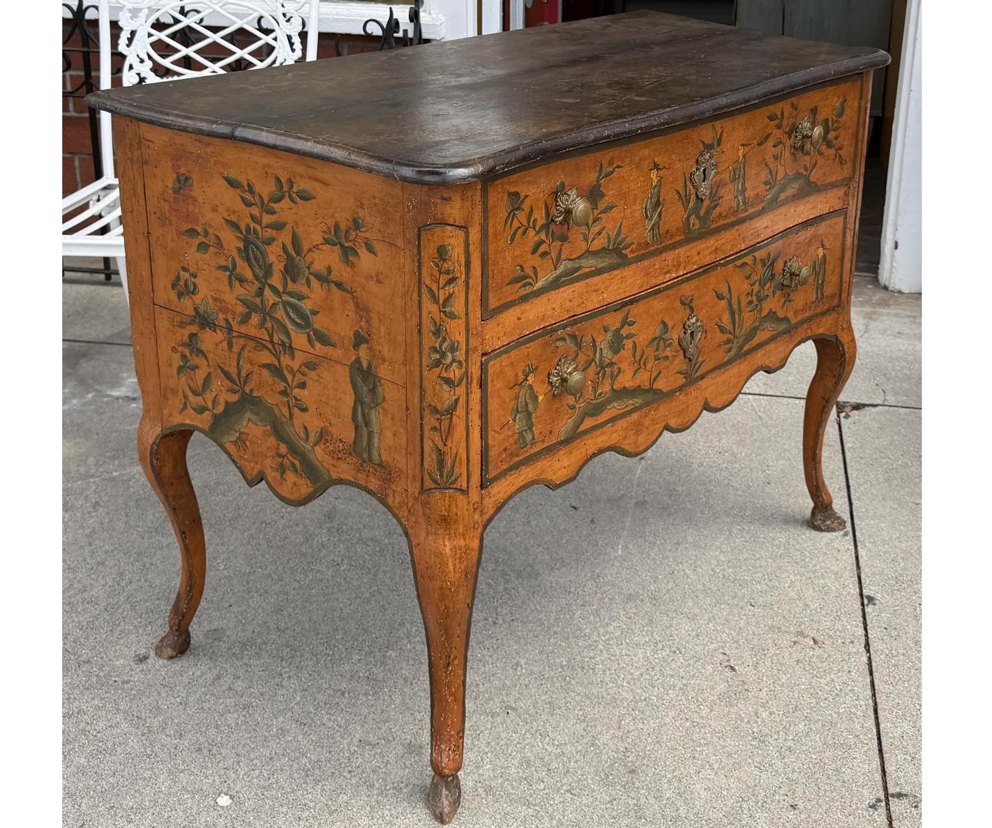 A.I.C. Chinoiserie décorée Commode Vénitienne ancienne en vente 2