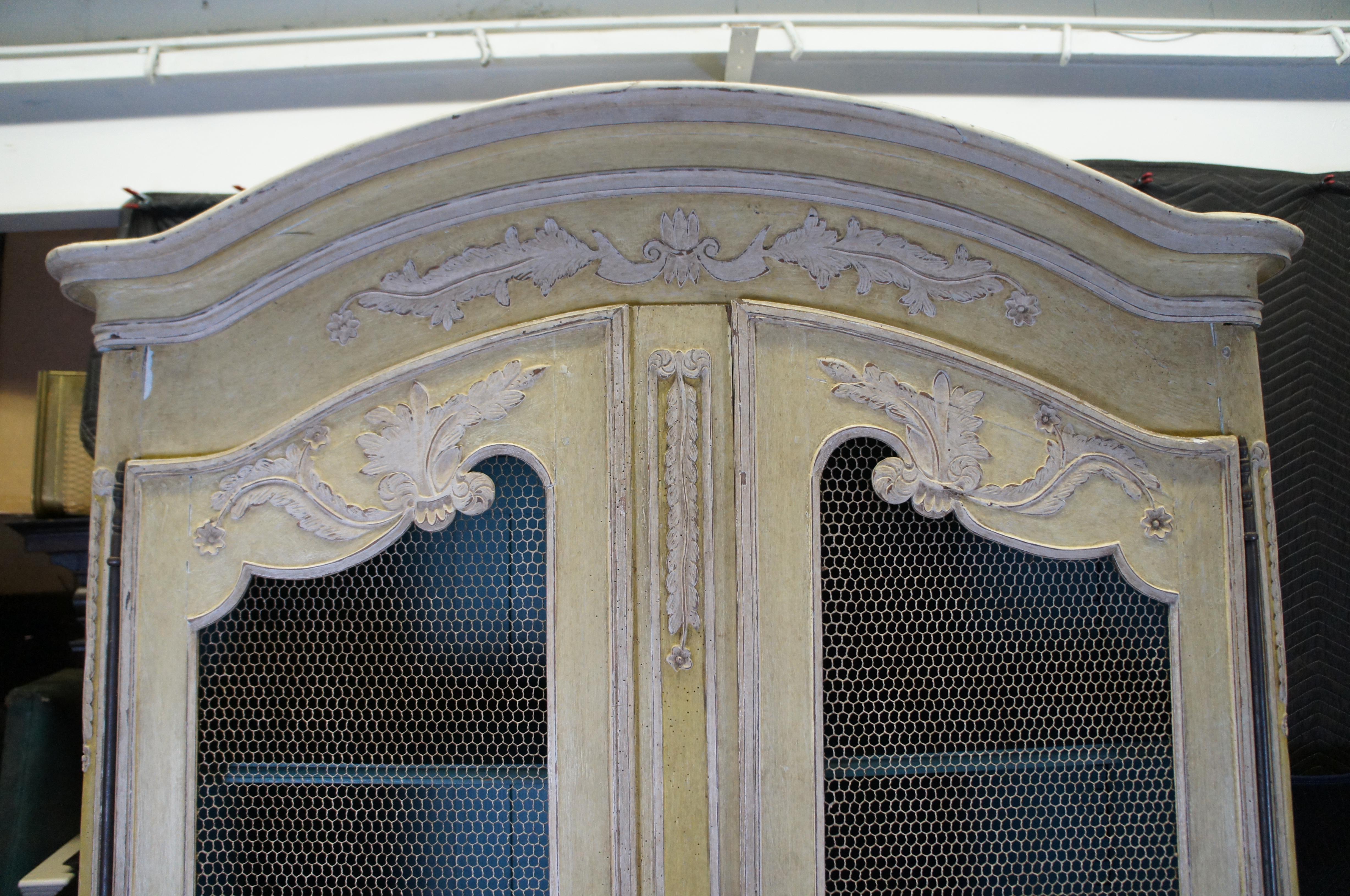 Antique Country French Provincial Linen Press Wardrobe Armoire Cabinet en venta 1