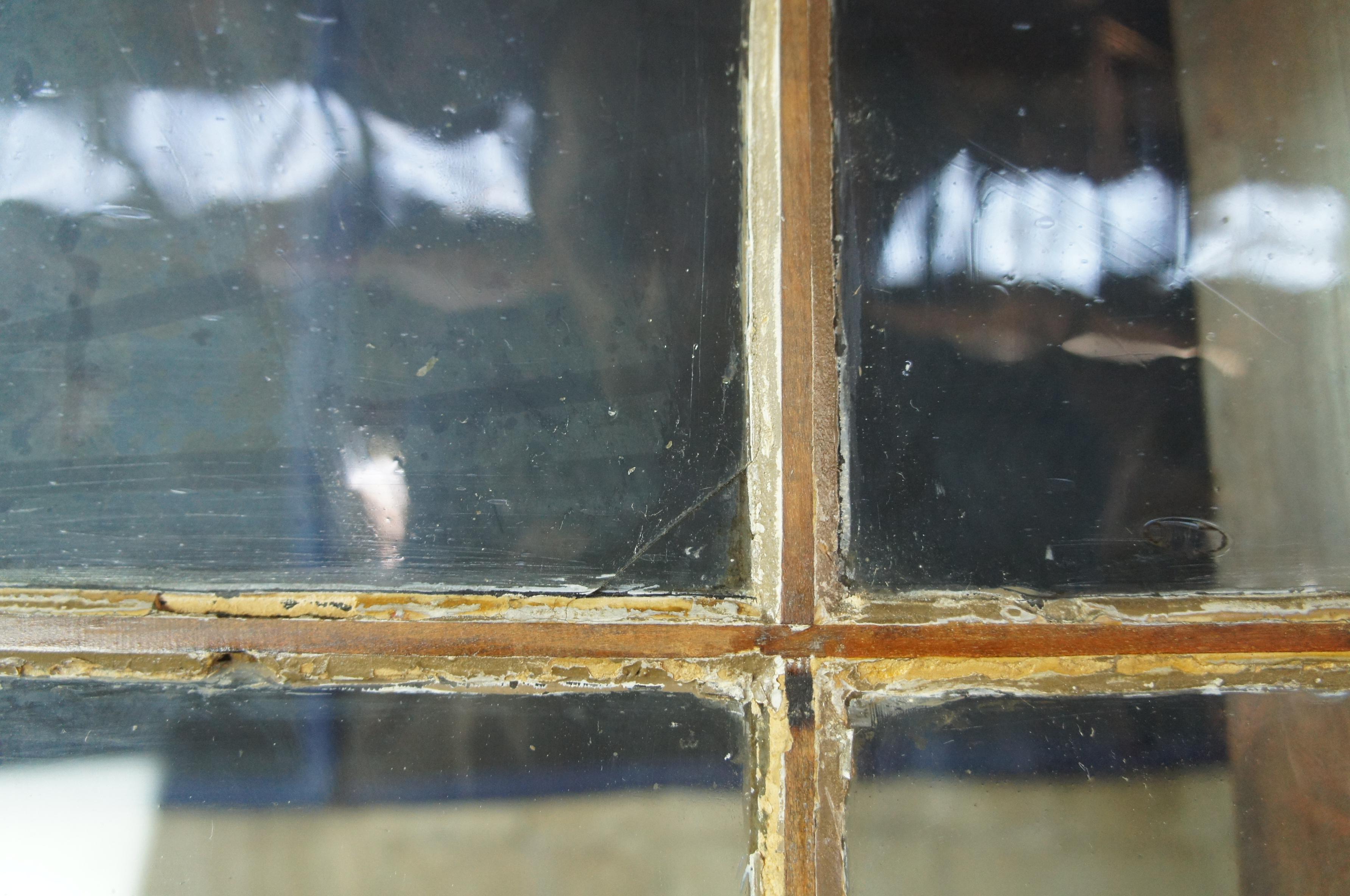 Verre Antique armoire d'angle en pin de Pennsylvanie du 18e siècle, début de l'Amérique - vaisselier