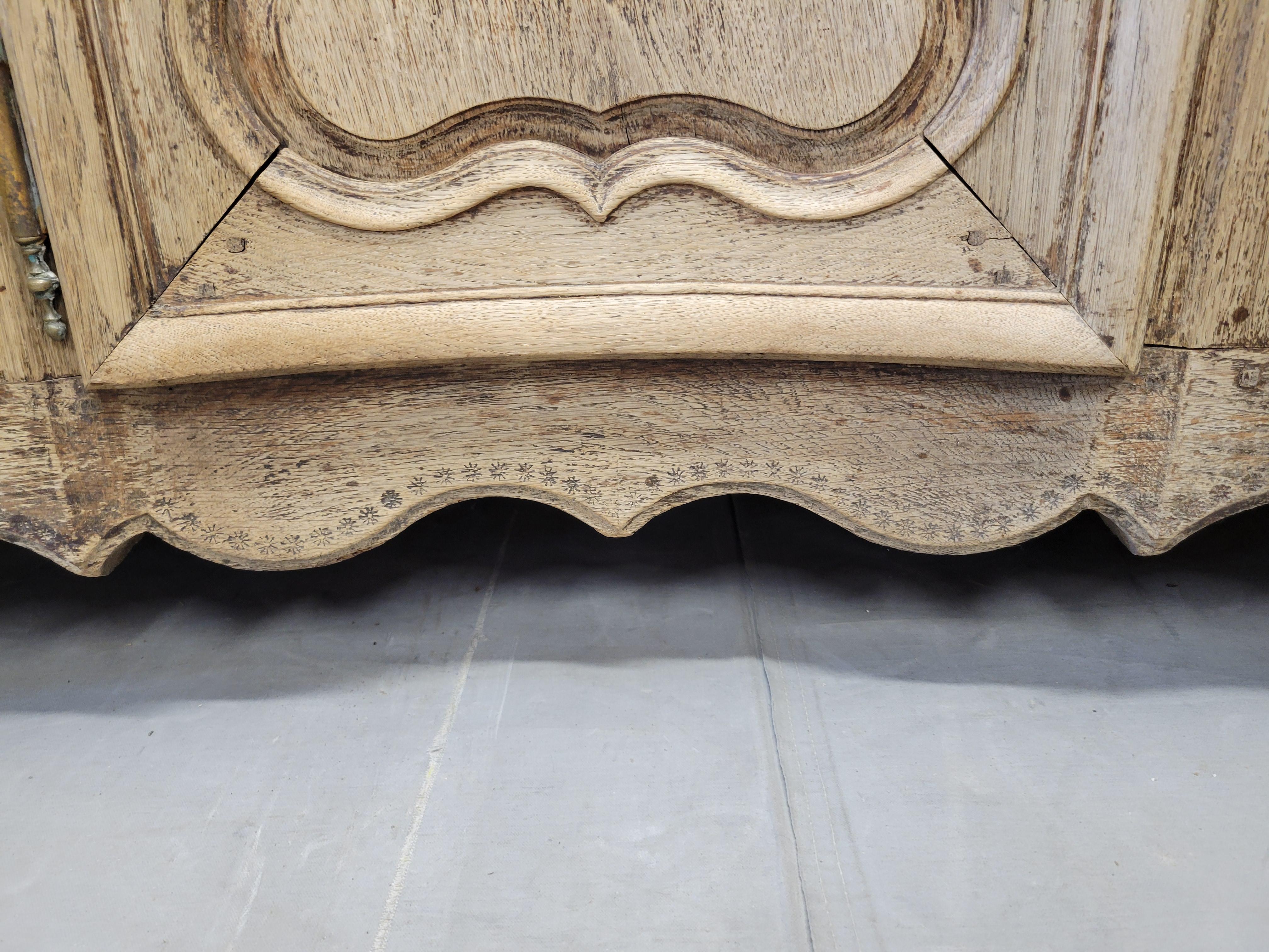 Antique 18th C. French Bleached Oak Serpentine Front Sideboard For Sale 5