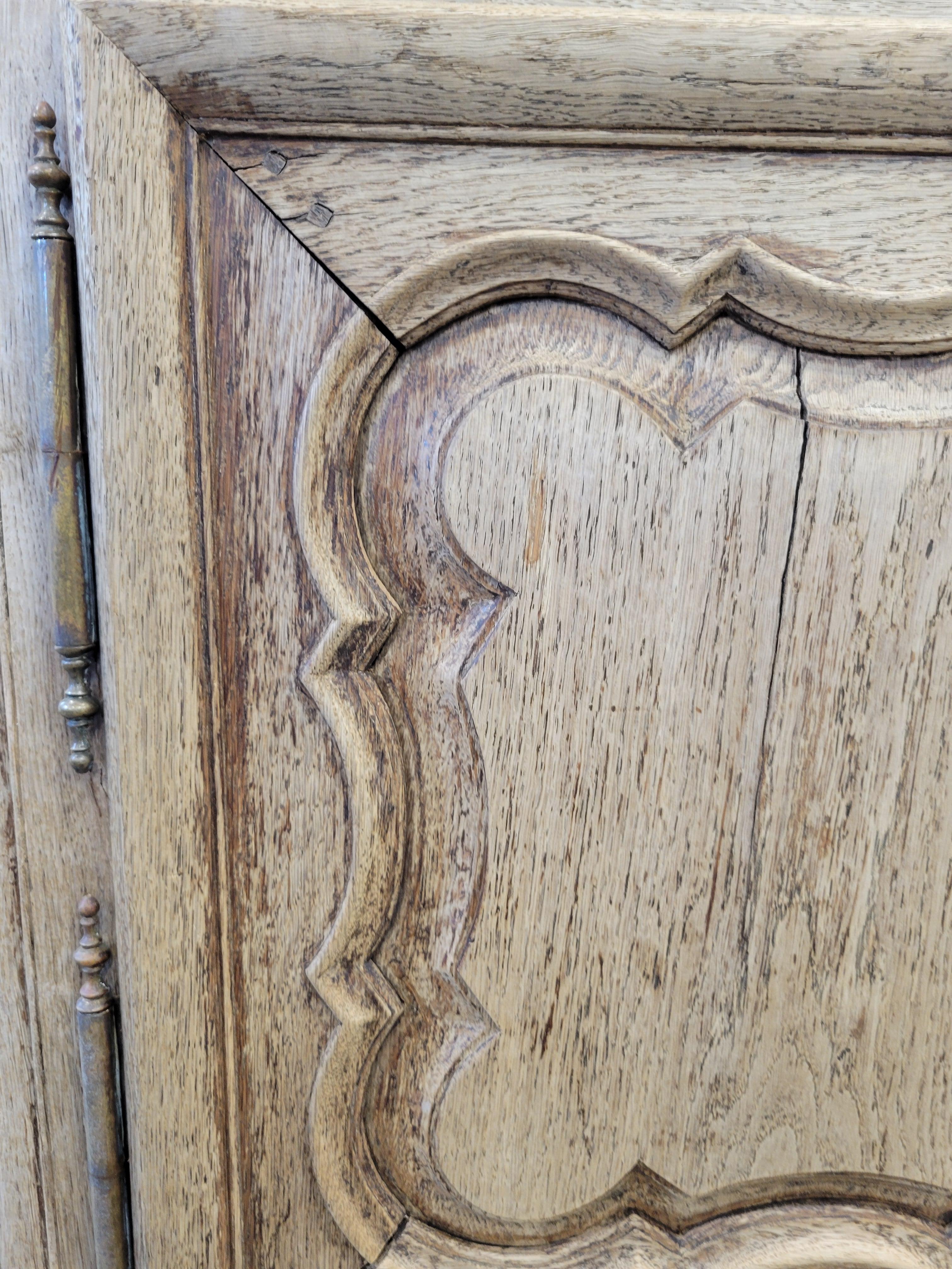 Antique 18th C. French Bleached Oak Serpentine Front Sideboard For Sale 6