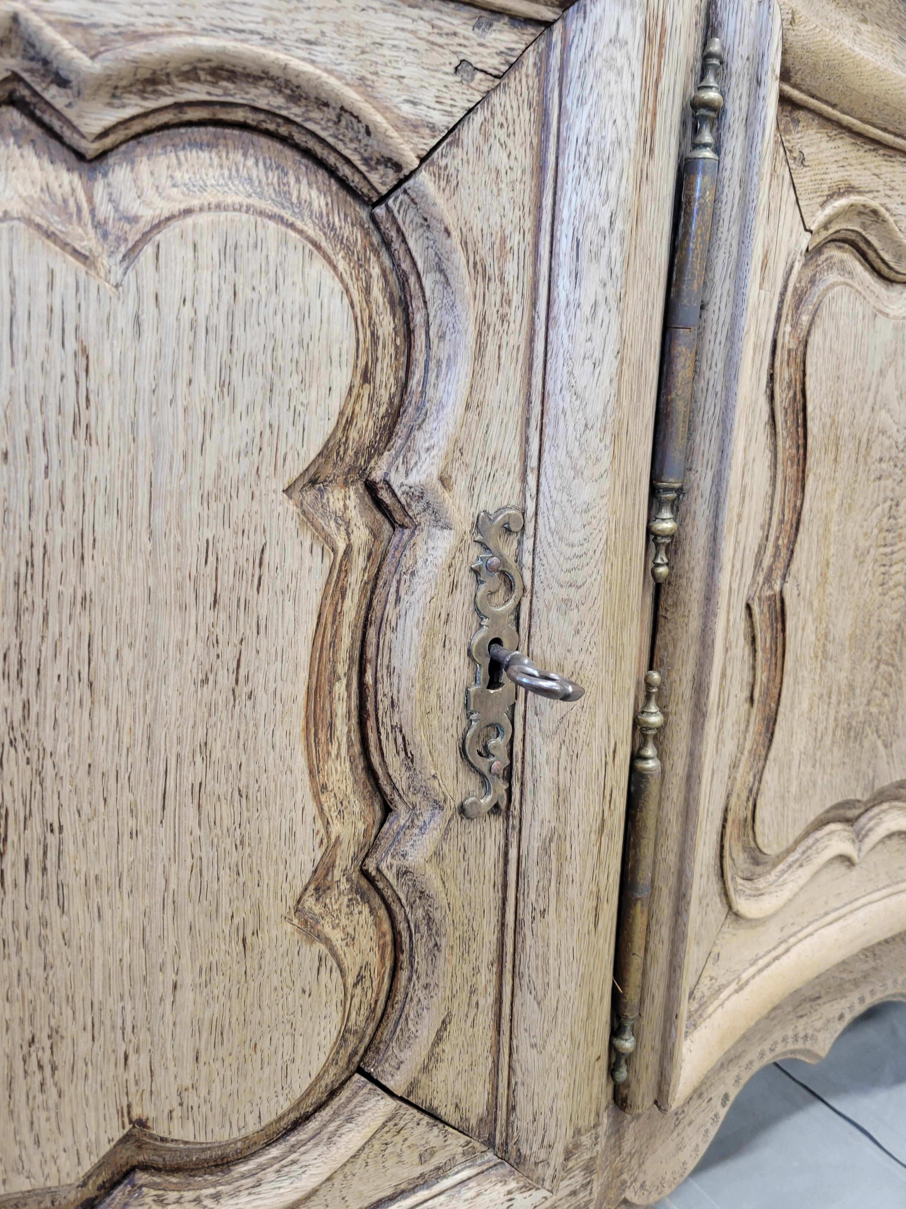 18th Century Antique 18th C. French Bleached Oak Serpentine Front Sideboard For Sale