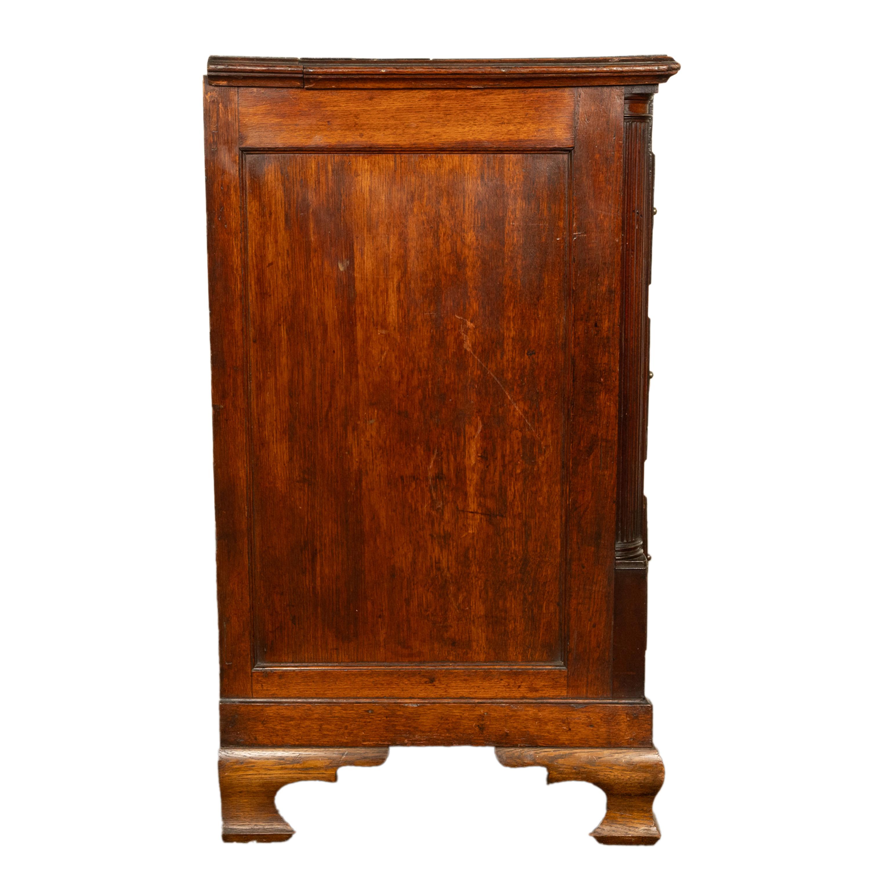 Antique 18th C Georgian Oak Mahogany Hinged Top Mule Chest Coffer Sideboard 1770 For Sale 7