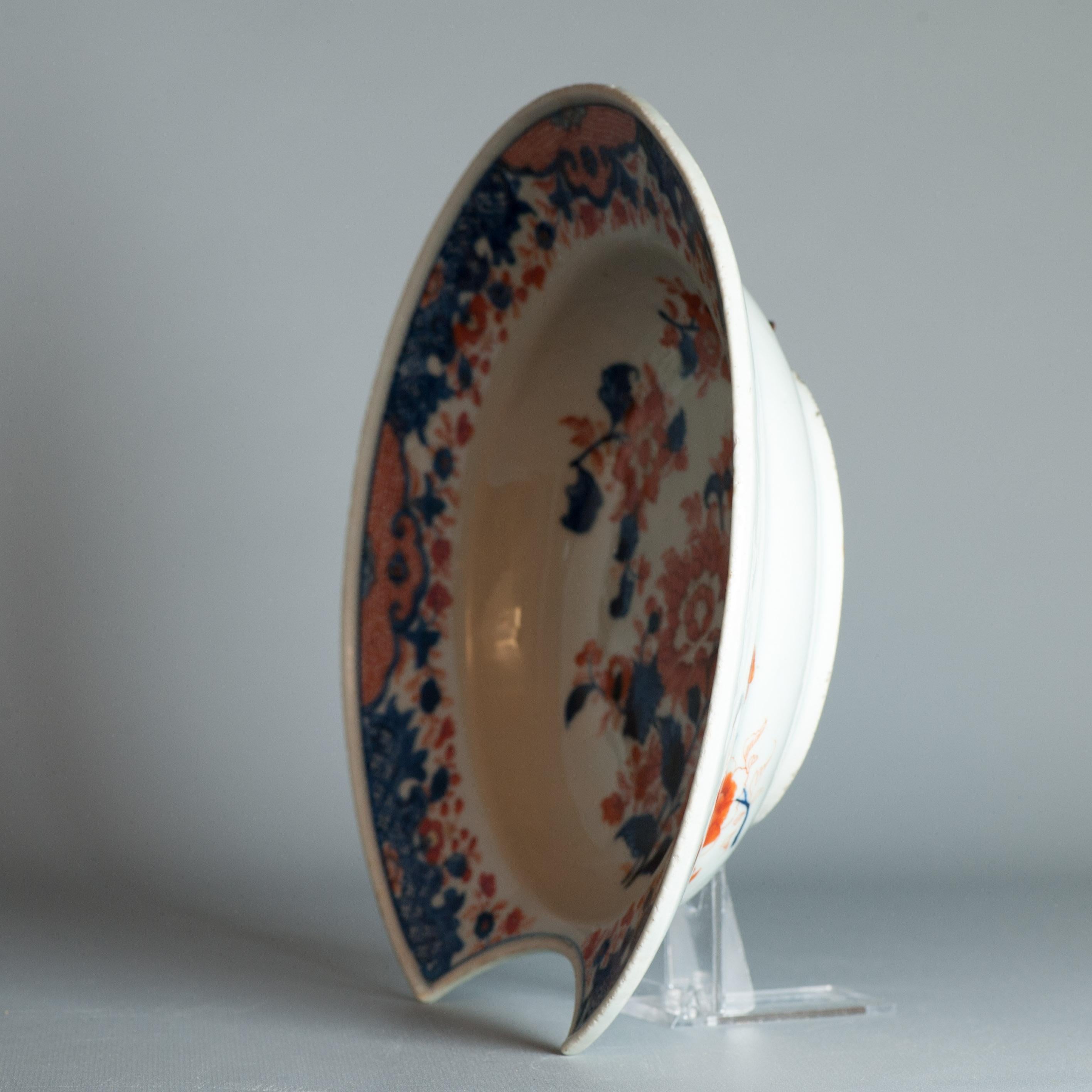 Antiker Kangxi Imari Barber Surgeon Basin Ca. 1710 China Porzellan Chinesisch, 18. Jahrhundert im Angebot 8