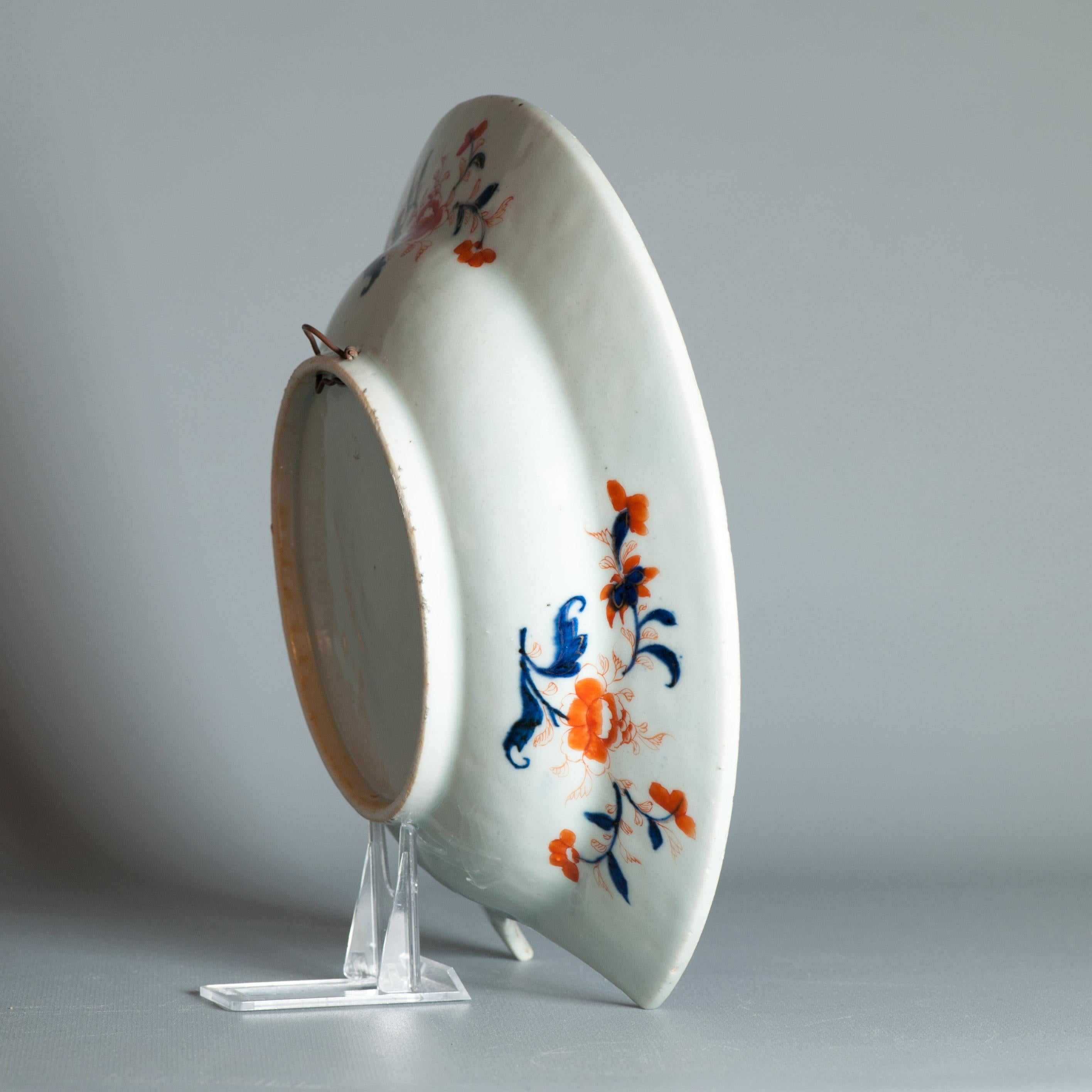 Antiker Kangxi Imari Barber Surgeon Basin Ca. 1710 China Porzellan Chinesisch, 18. Jahrhundert im Angebot 2