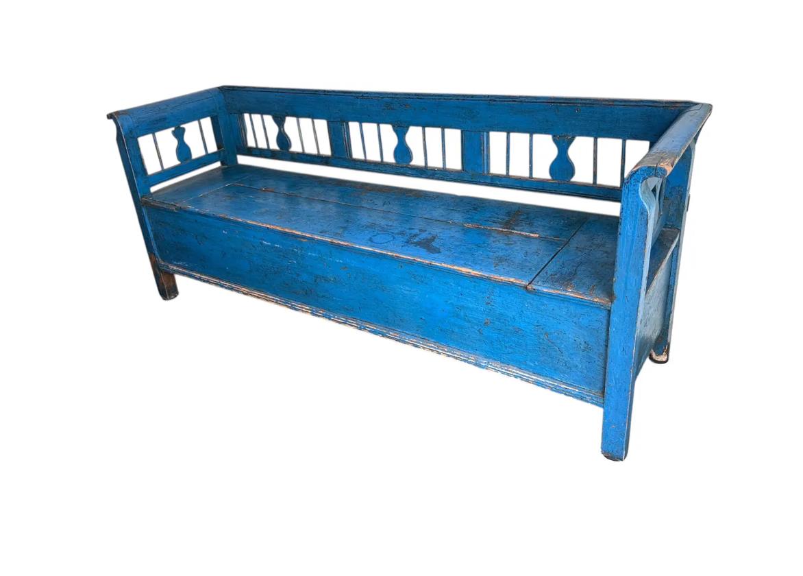 Rustique A.I.C. Primitive Blanket Chest Bench Antique 18th C Painted American en vente