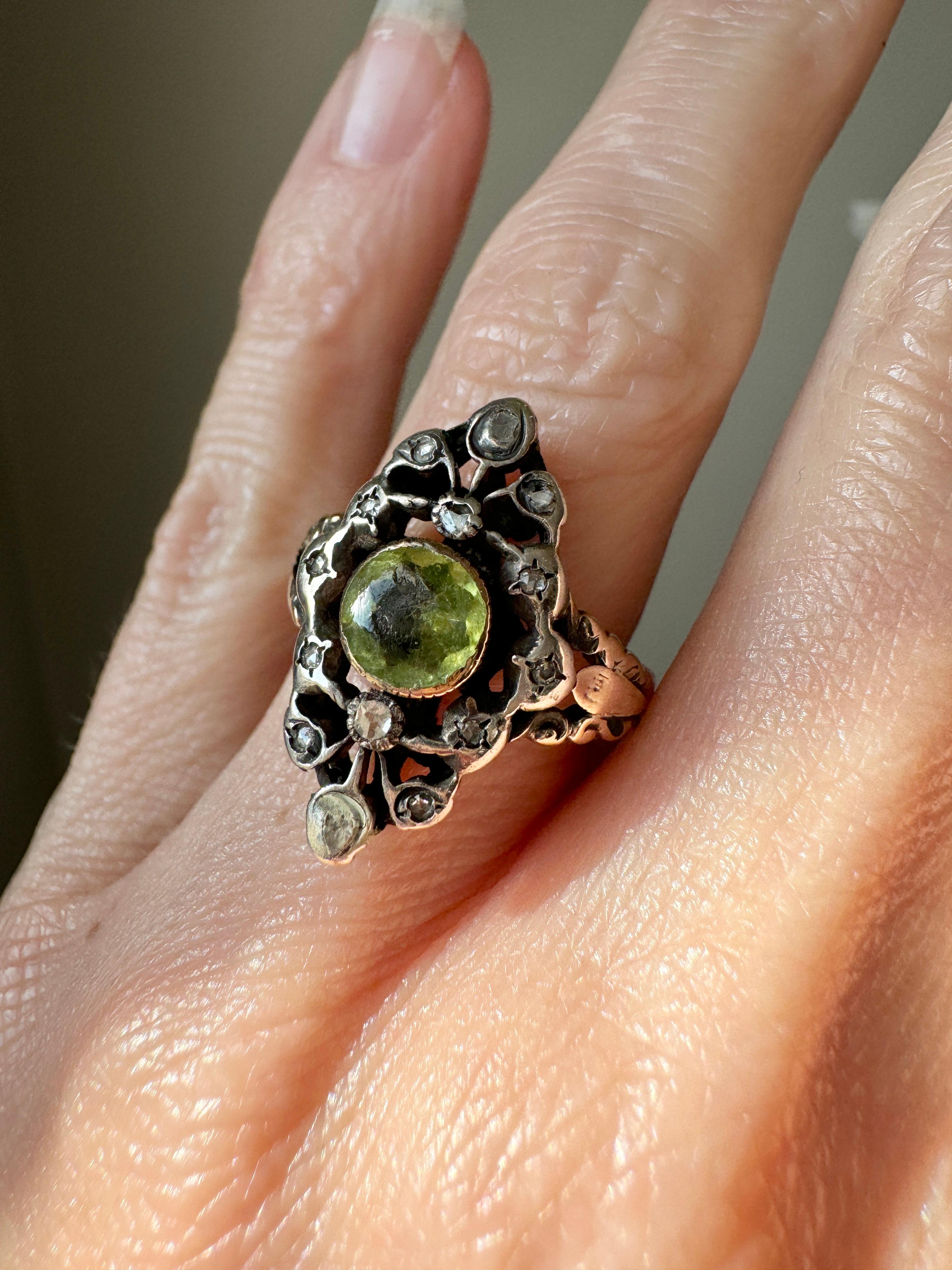 Antique 18th C Peridot and Diamond Ring For Sale 2