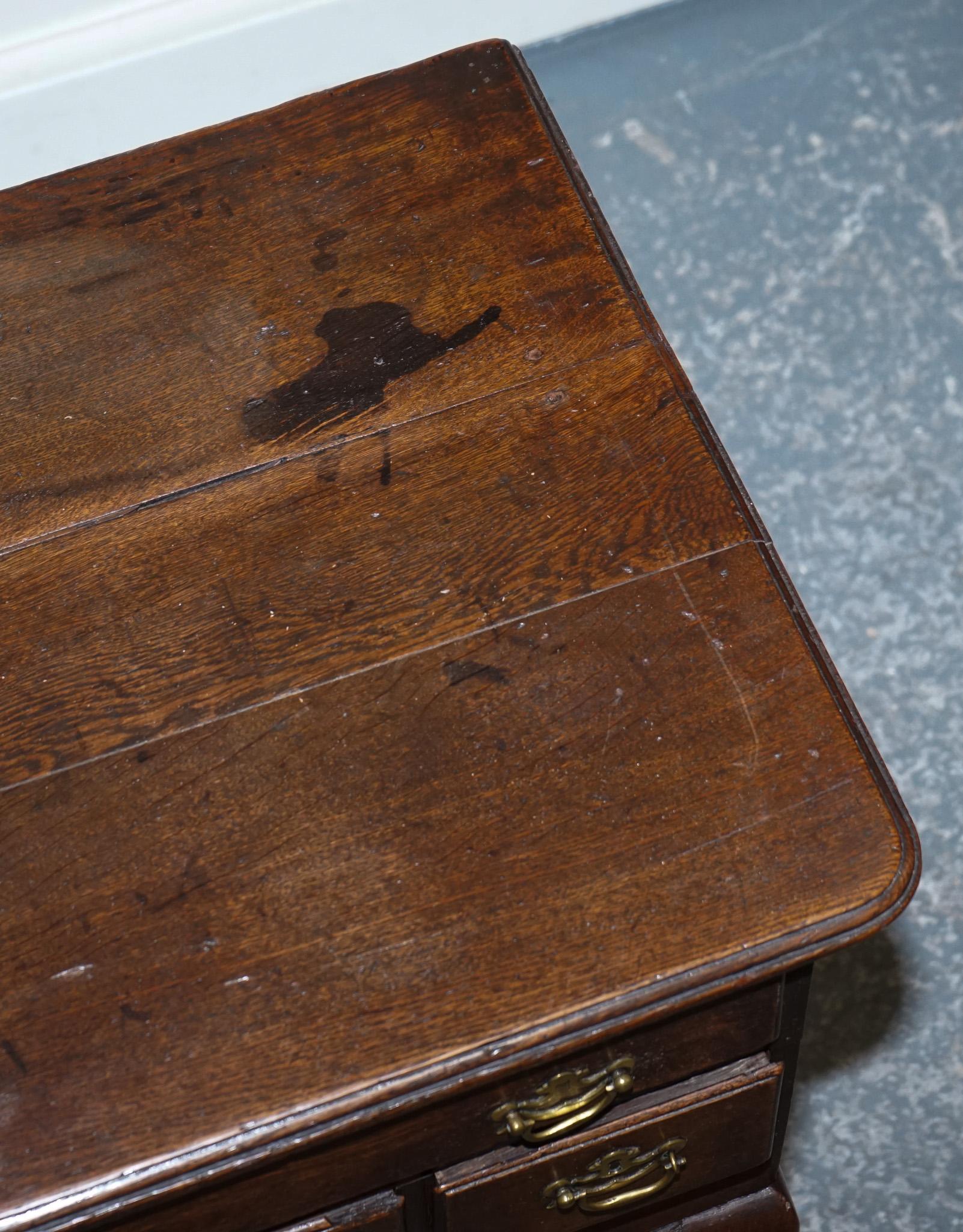 ANTIGUO ESCRITORIO PEQUEÑO DE ROBLE DEL SIGLO XVIII INGLES GEORGIO II en venta 4