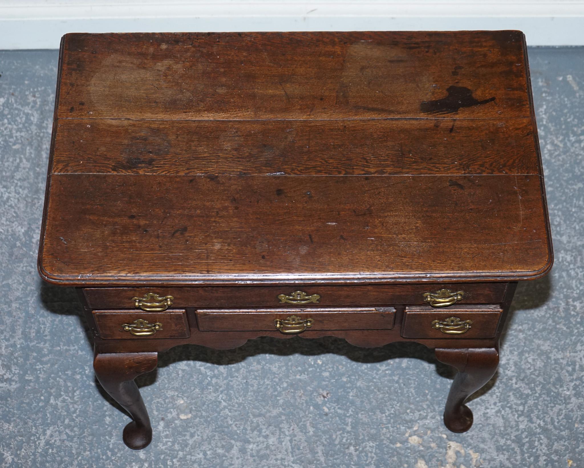 ANTIGUO ESCRITORIO PEQUEÑO DE ROBLE DEL SIGLO XVIII INGLES GEORGIO II en venta 2