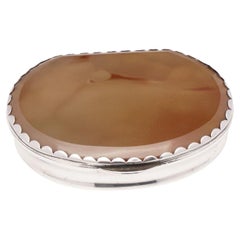 Antique 18th century agate and sterling silver snuff box
