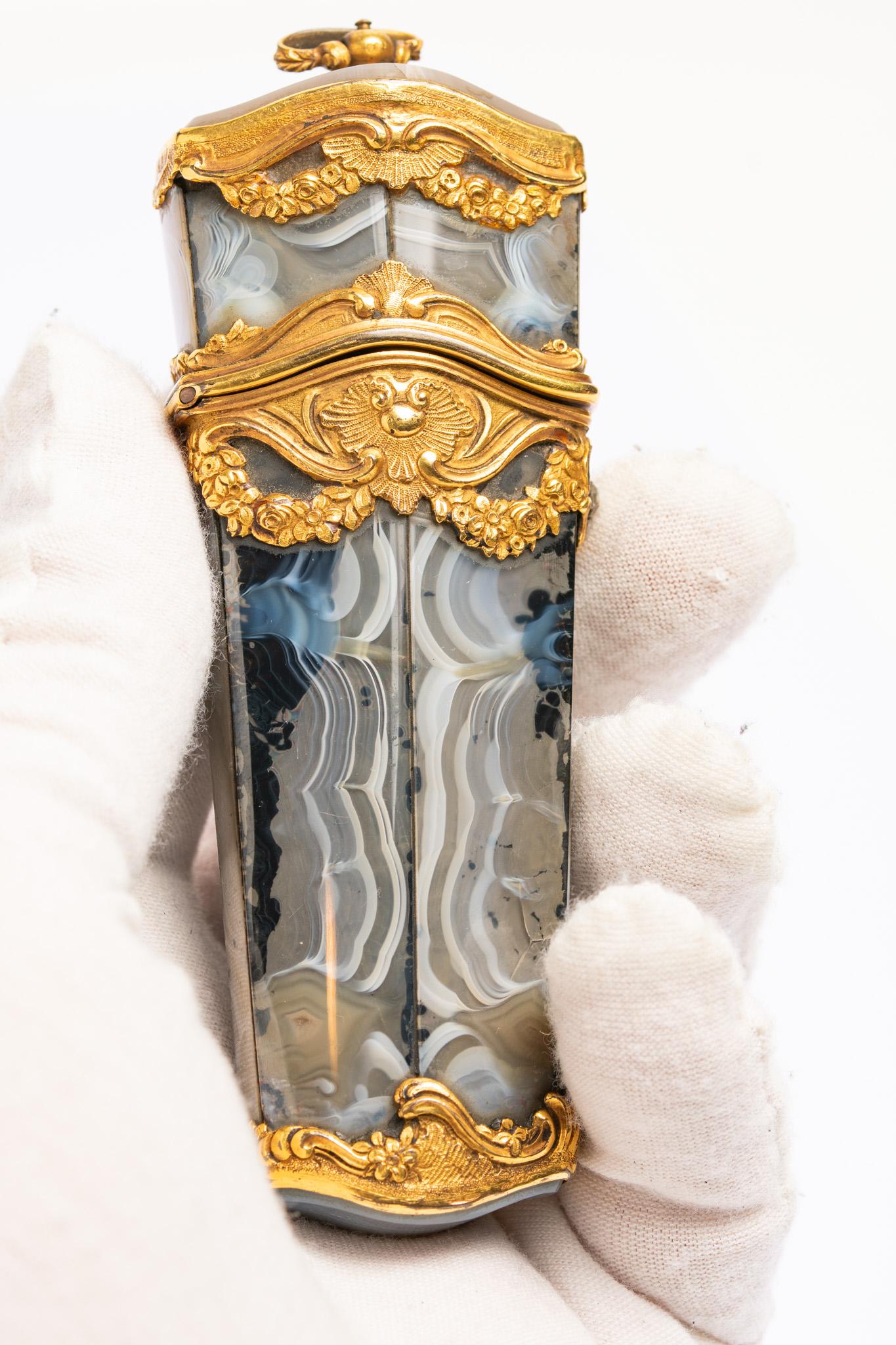 Antique 18th century Agate French Rococo Nécessaire Etui 8