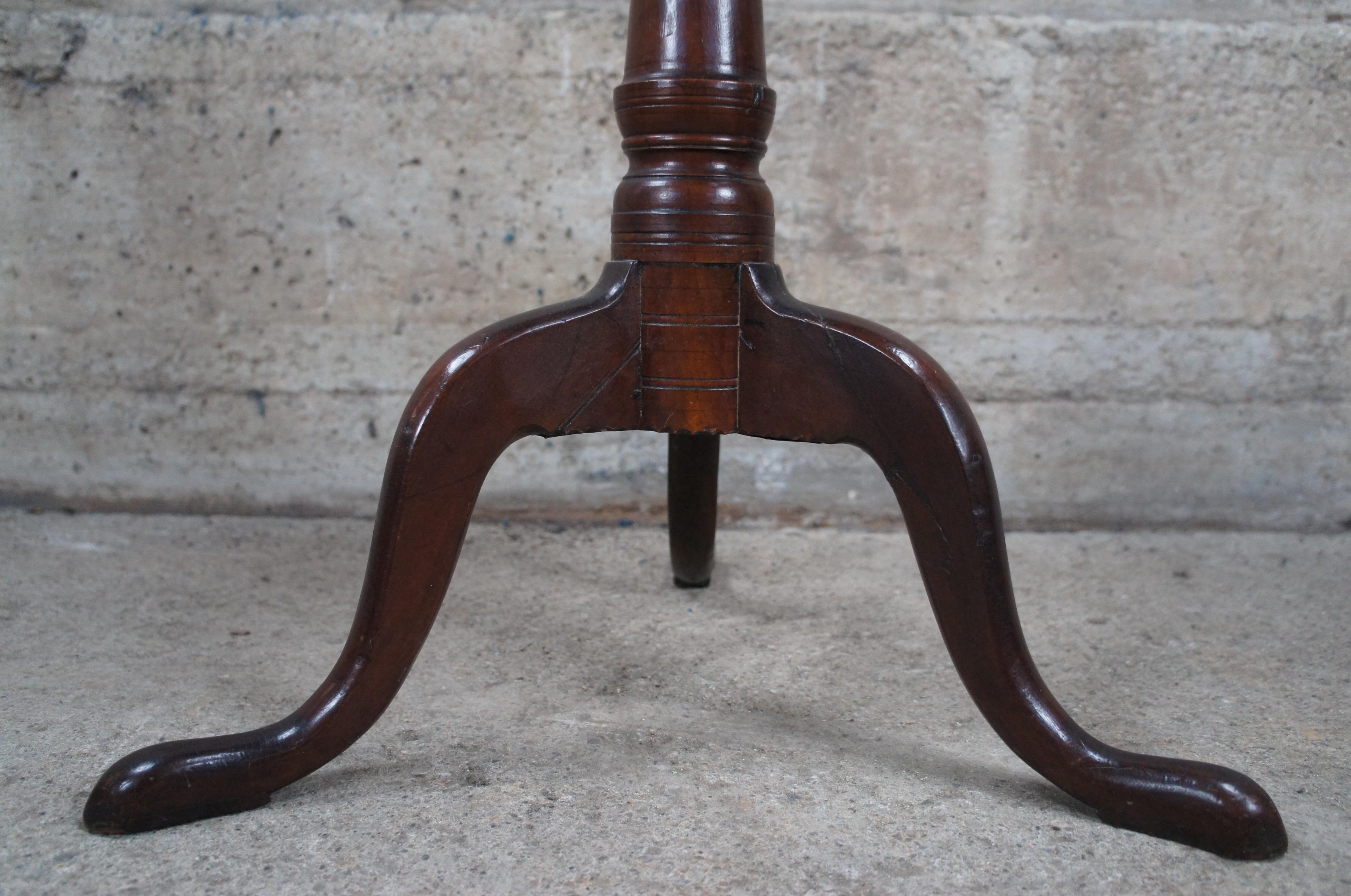 Antique 18th Century American Mahogany Queen Anne Candle Stand Table Newport 4