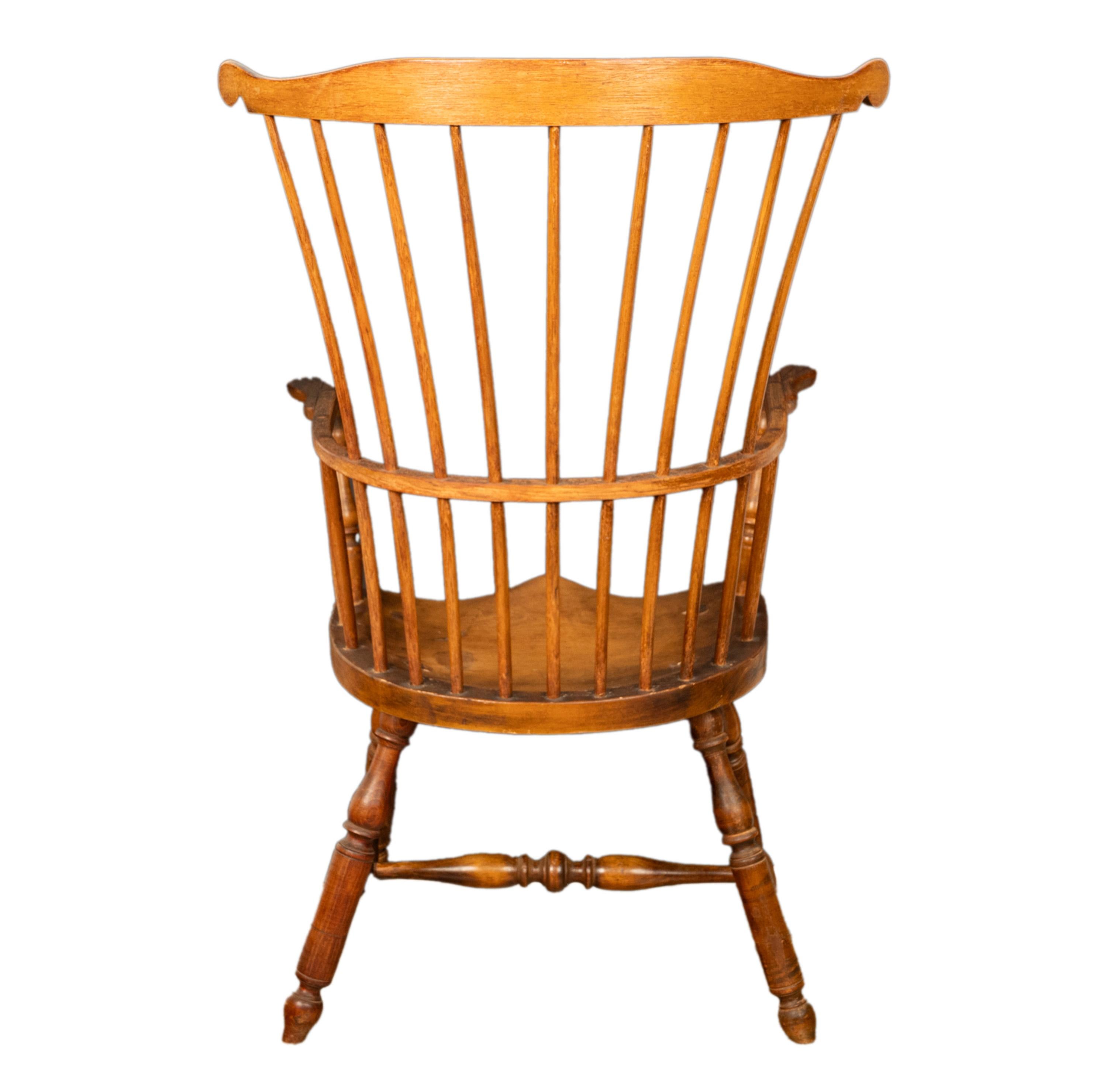 Érable Ancienne chaise à accoudoir Windsor en érable à dossier en éventail du 18e siècle américain de la Nouvelle-Angleterre 1780 en vente