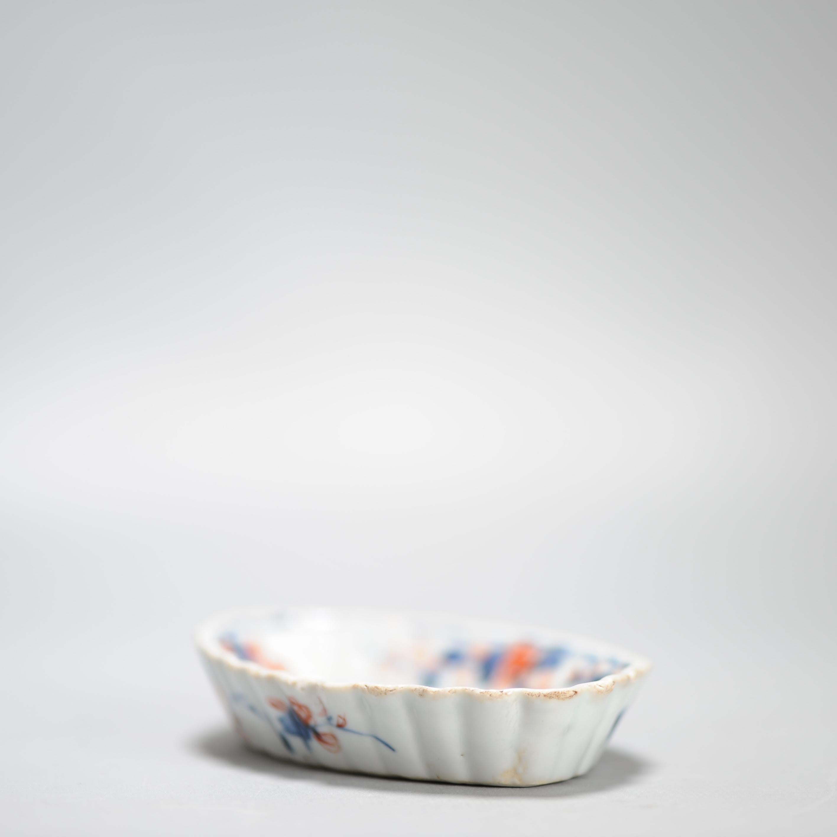 Antique 18th century Antique Kangxi Yongzheng Chinese Porcelain Imari Pattipan For Sale 9