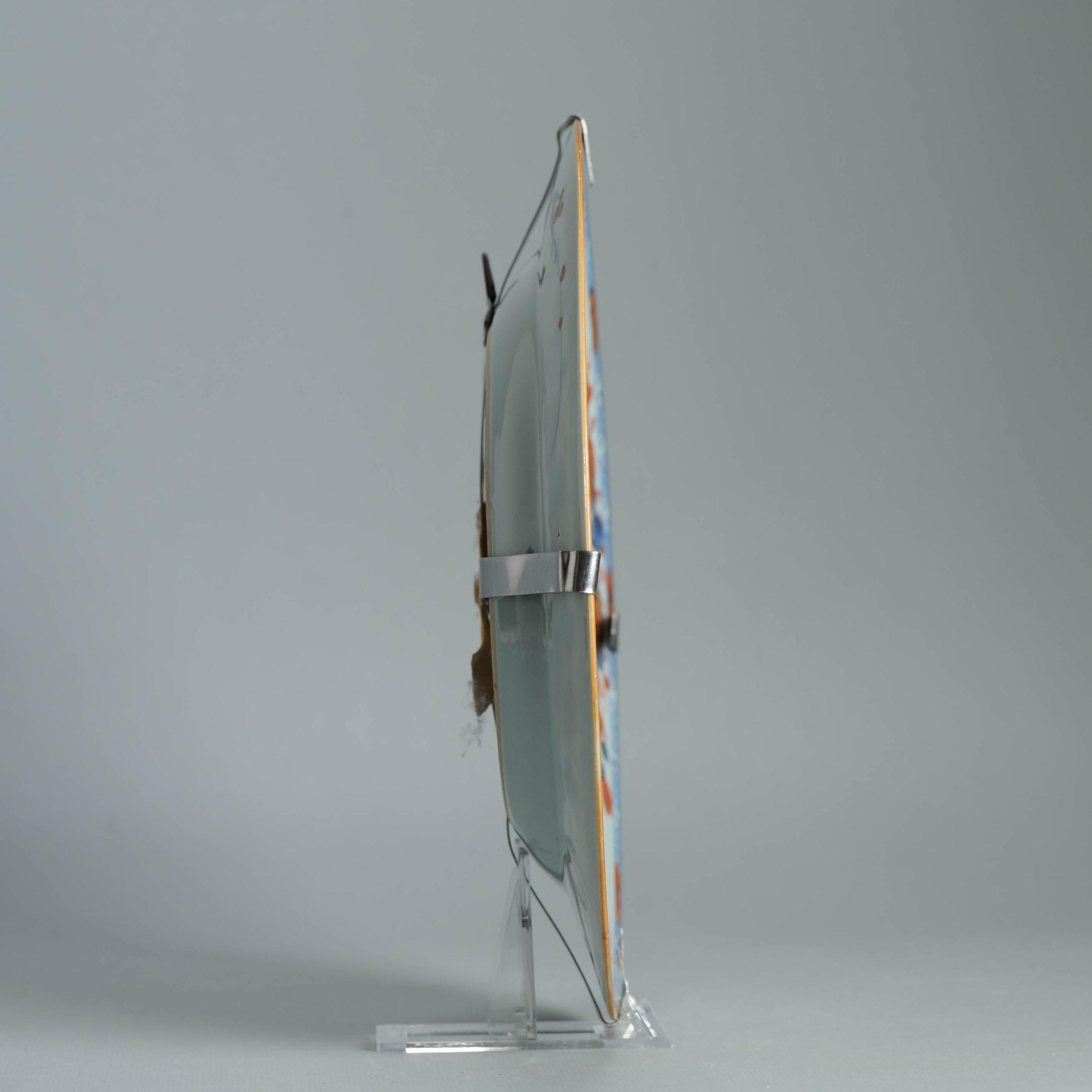 Ancienne assiette Imari en porcelaine chinoise Kangxi Yongzheng du 18ème siècle en vente 2