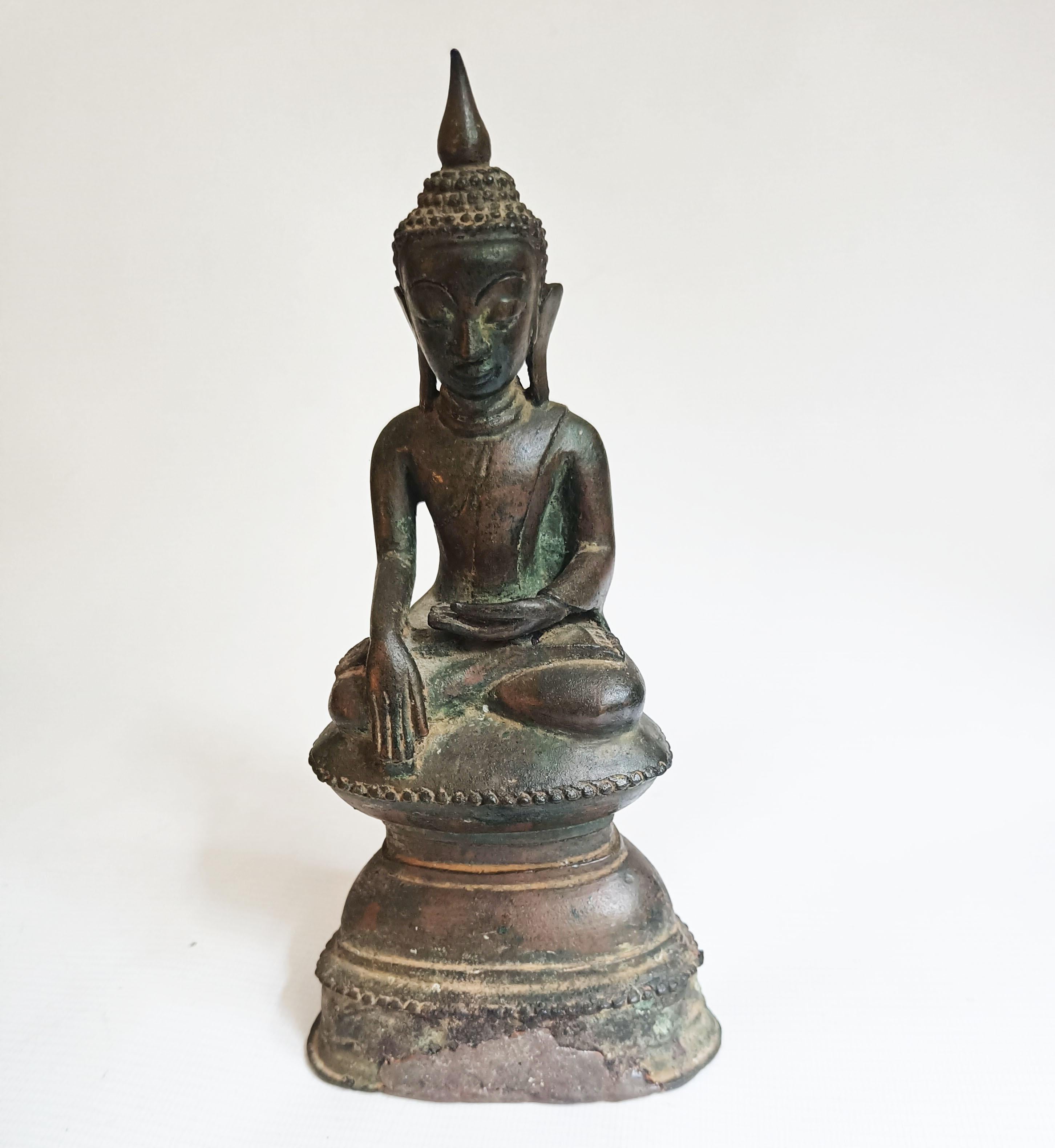 Ancien Bouddha Shan en bronze birman du 18ème siècle - Art Bouddhique Asiatique Bon état - En vente à London, GB