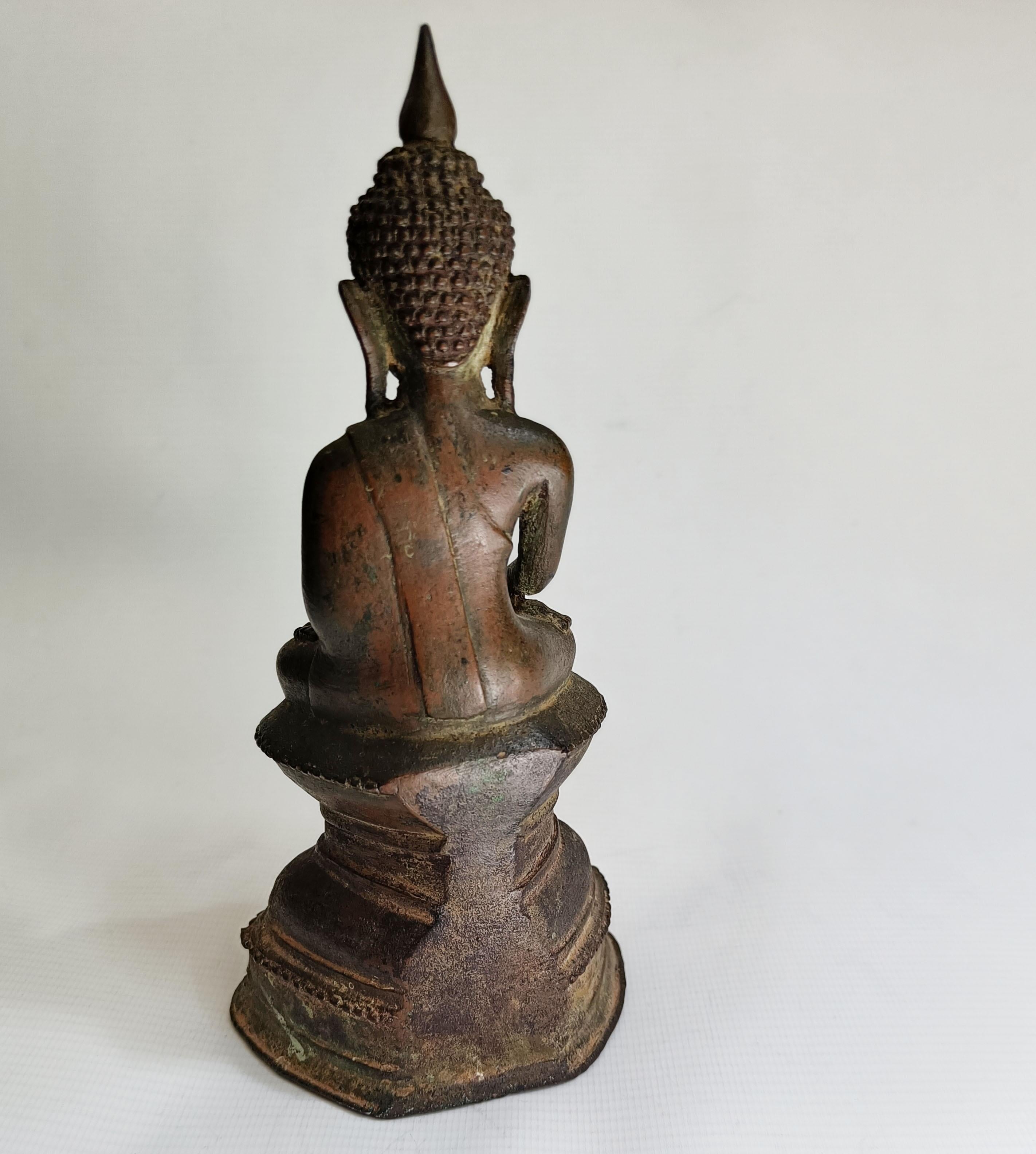 Laiton Ancien Bouddha Shan en bronze birman du 18ème siècle - Art Bouddhique Asiatique en vente