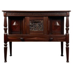 Antiquité 18ème siècle, buffet sculpté en noyer ( REF AF-3464 )