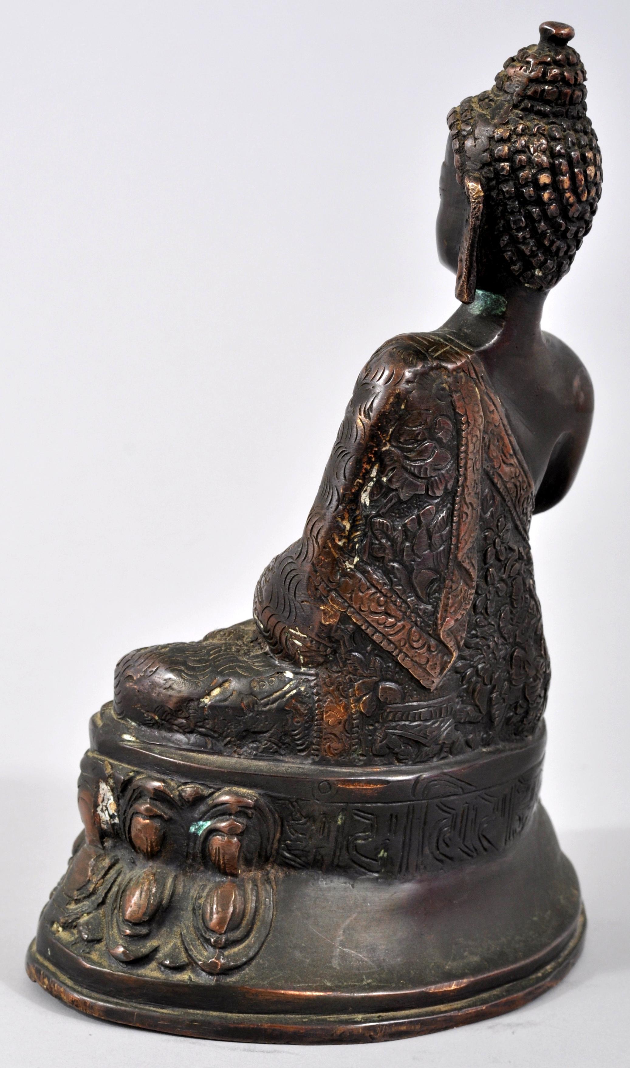 Ming Antique 18th Century Chinese Bronze Shakyamuni Buddha Statue