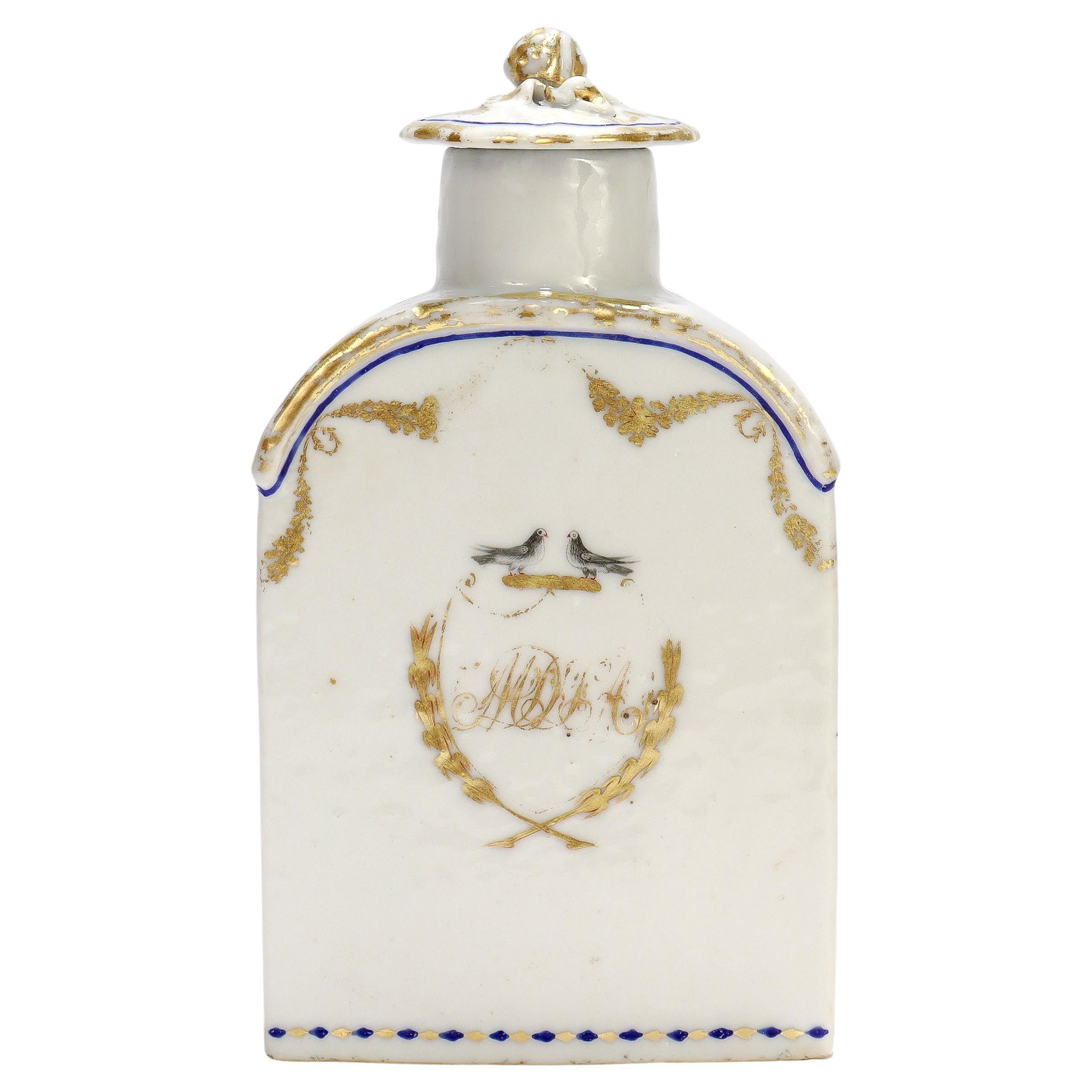 Antigua Jarra de Té de Porcelana China de Exportación del Siglo XVIII con Tortolitos en venta