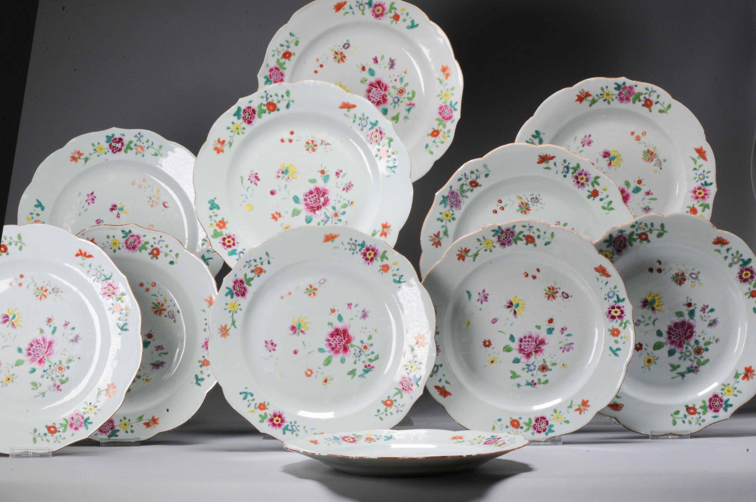 Porcelaine Antiquités 18ème siècle chinoises Imari Porcelain Sets Dinner Plates Décoration murale en vente