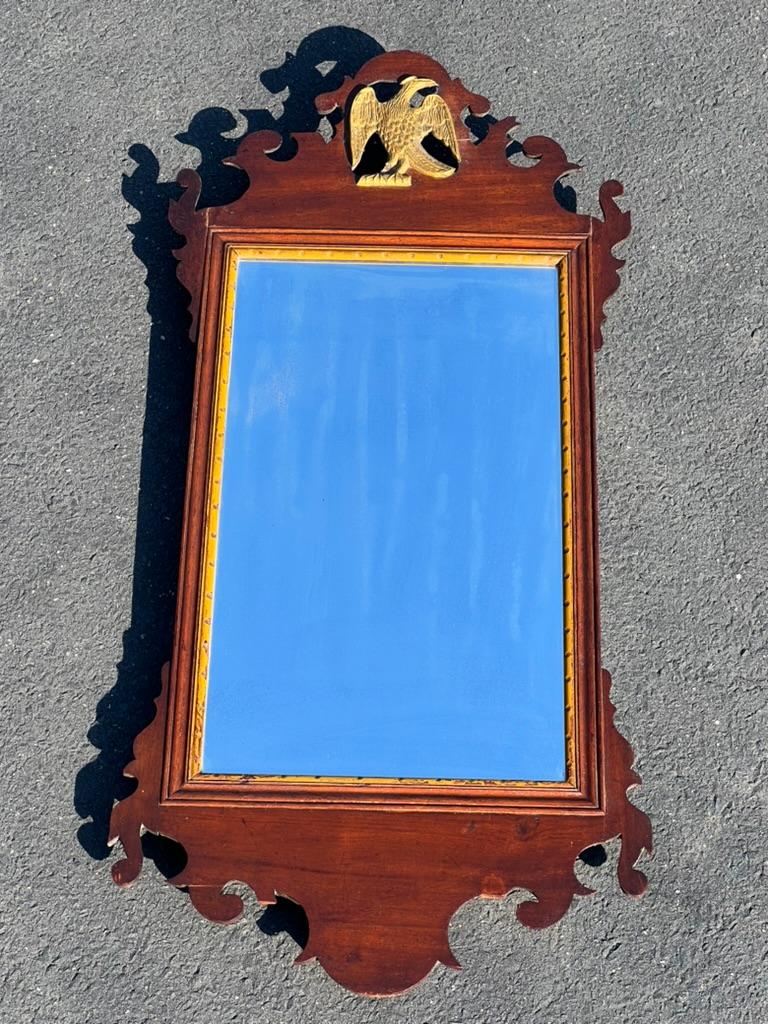 Antique 18th Century Chippendale Wall Mirror with Eagle Crest In Good Condition For Sale In Westfield, MA
