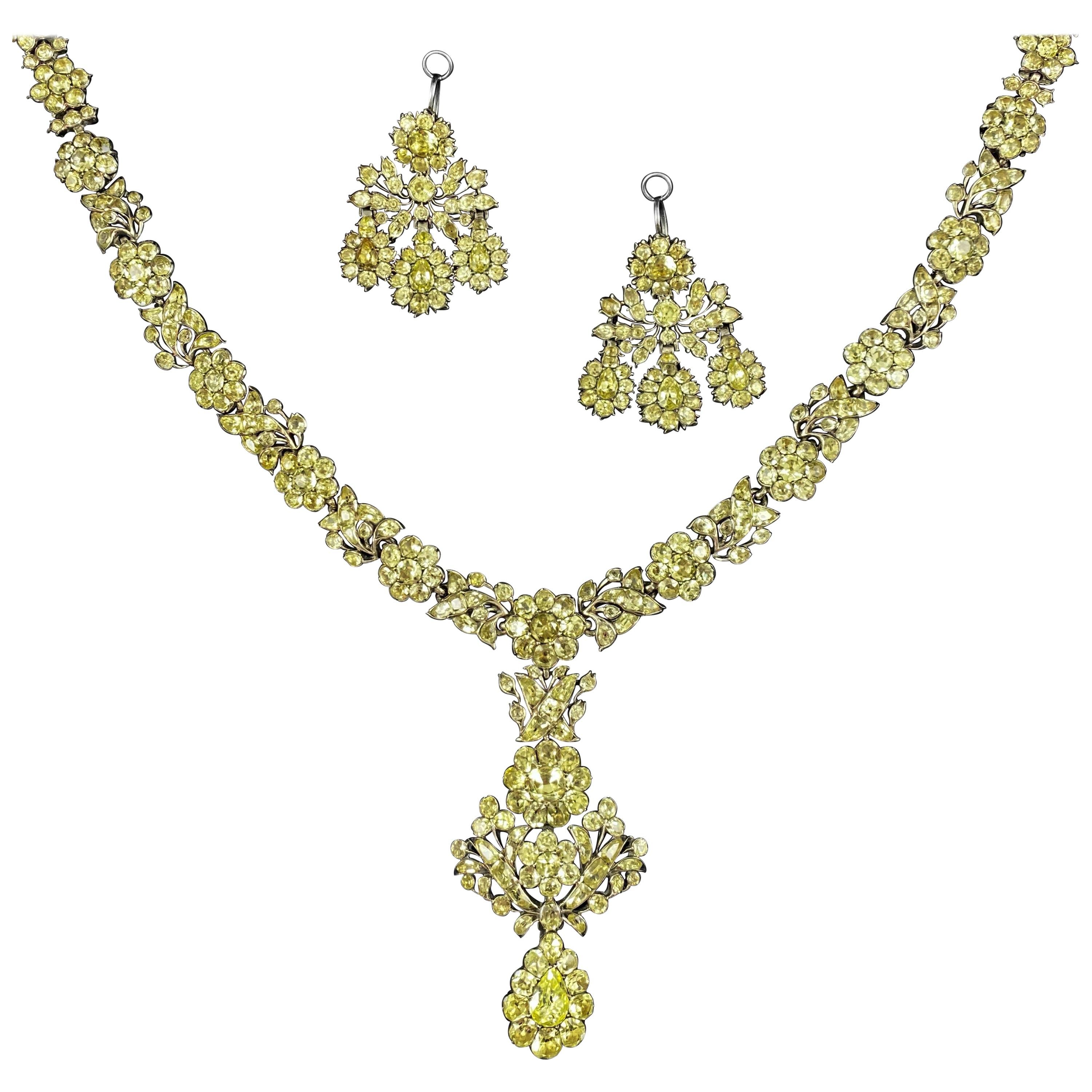 Stunning Early Victorian Chrysoberyl Necklace For Sale at 1stDibs