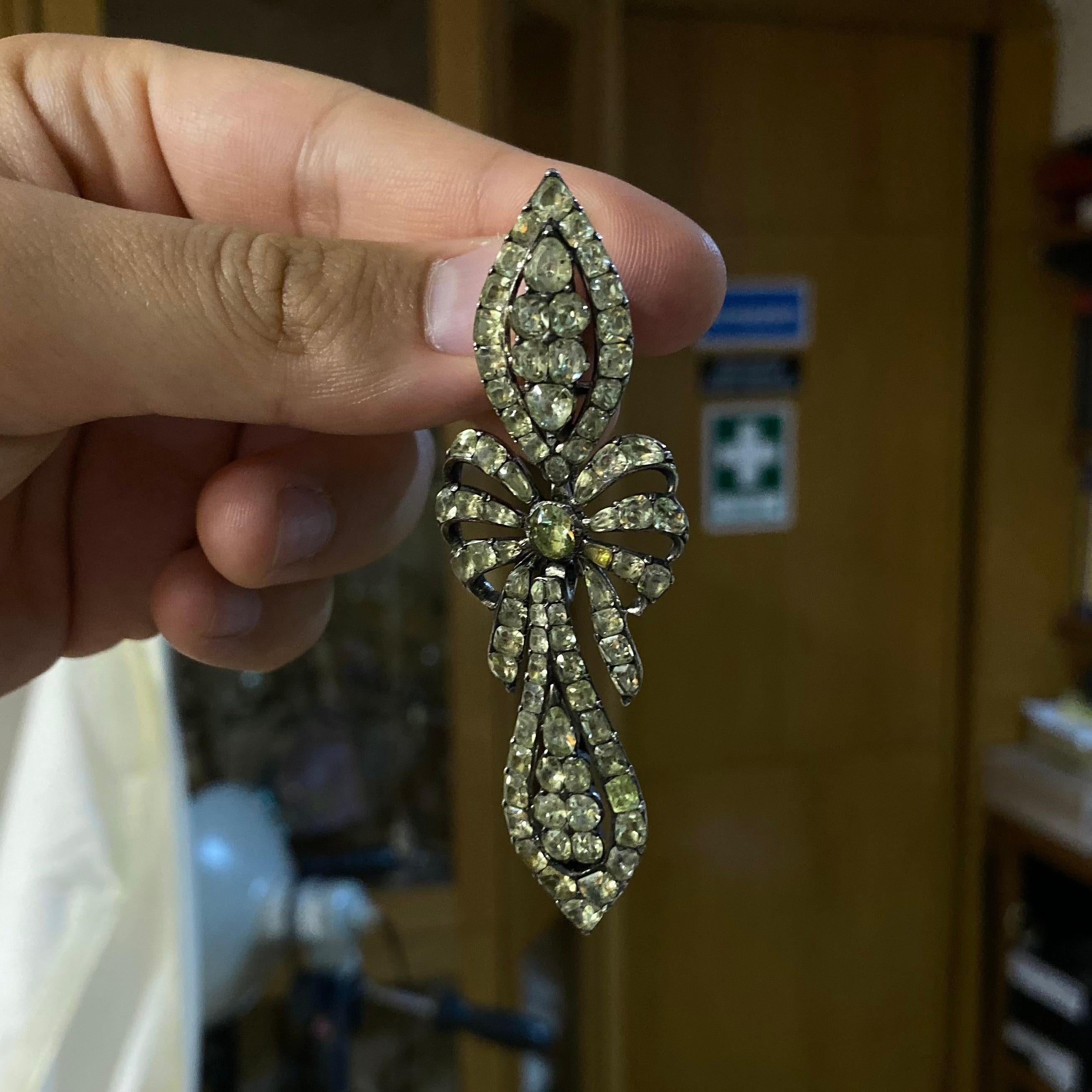 Georgian Antique 18th Century Chrysolite Chrysoberyl Pendant Earrings Portuguese 1770s For Sale