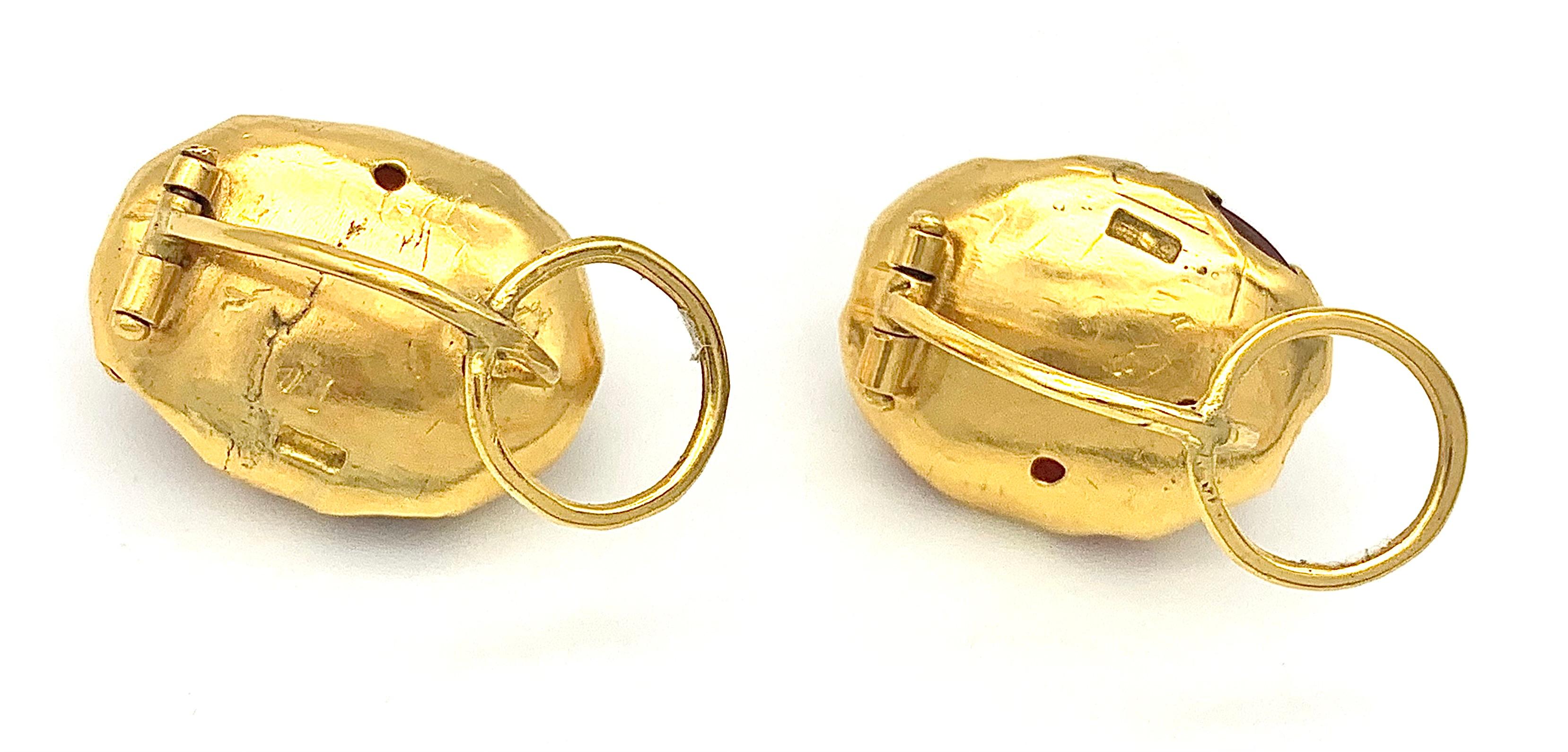 Baroque Antique 18th Century Clip-On Earrings Hoops Facetted Carnelian Ormolou For Sale
