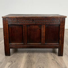 Antique 18th Century Coffer / Blanket Box Of Small Proportions ( REF AF-3329 )