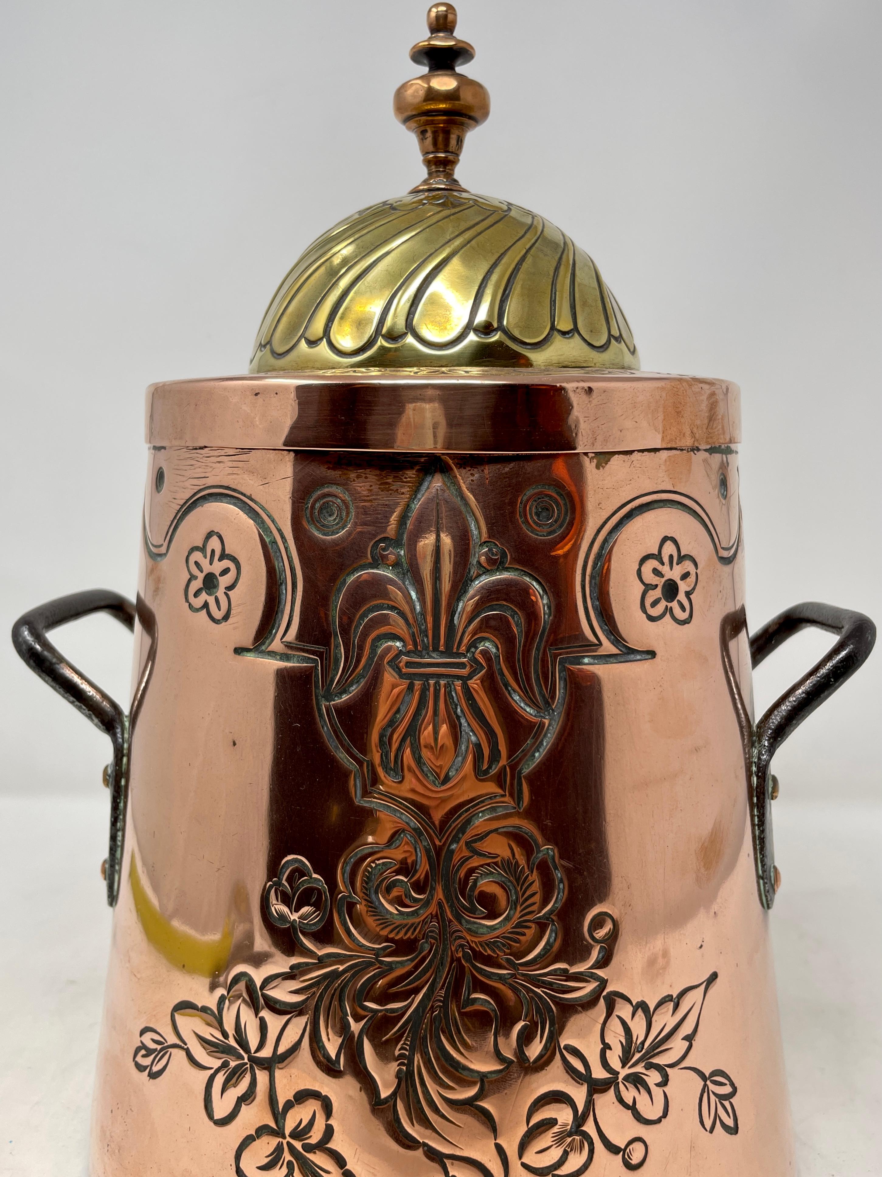 Antique 18th Century Copper and Brass Original Spigot Tea Dispenser For Sale 7