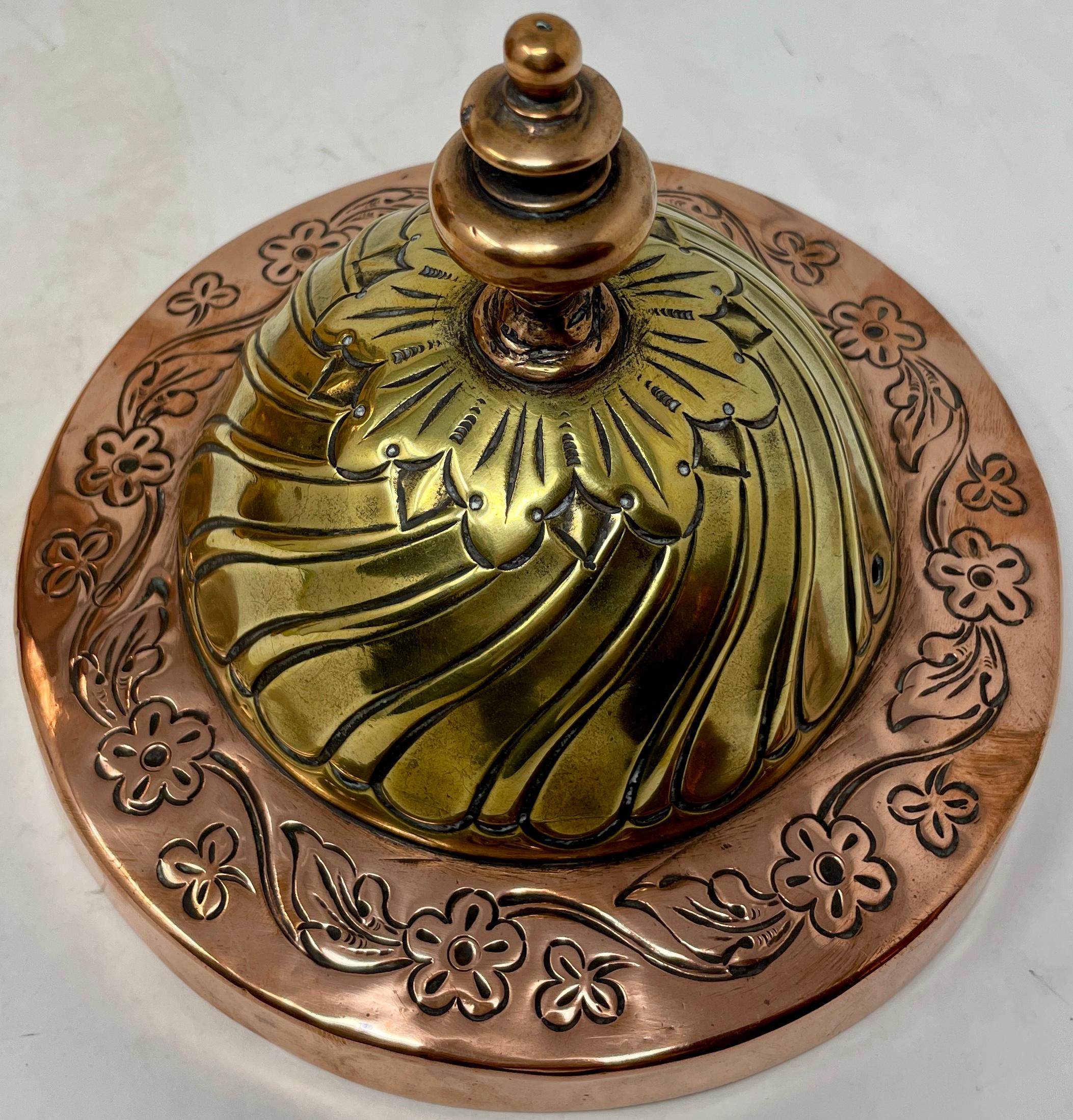 Antique 18th Century Copper and Brass Original Spigot Tea Dispenser For Sale 11