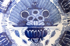 Antike Delft Fayence Pfau Charger aus dem 18. Jahrhundert