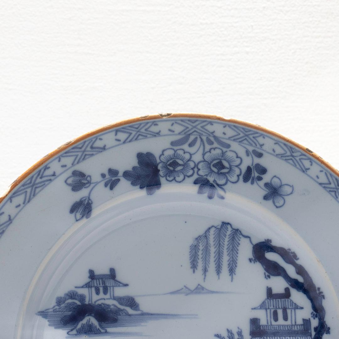 Antique 18th Century Dutch Delft Chinoiserie Plate  For Sale 4