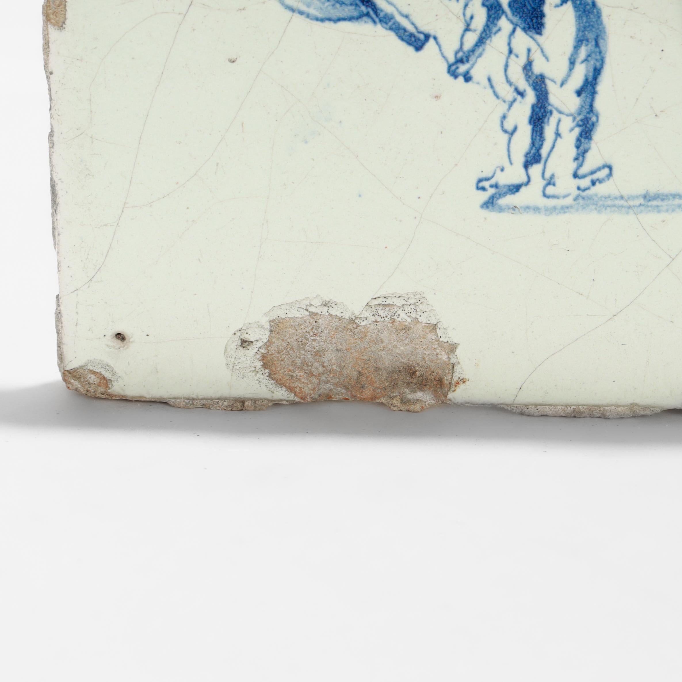 carreau de Delft ancien du 18ème siècle représentant un Cupidon ou un ange en vente 3