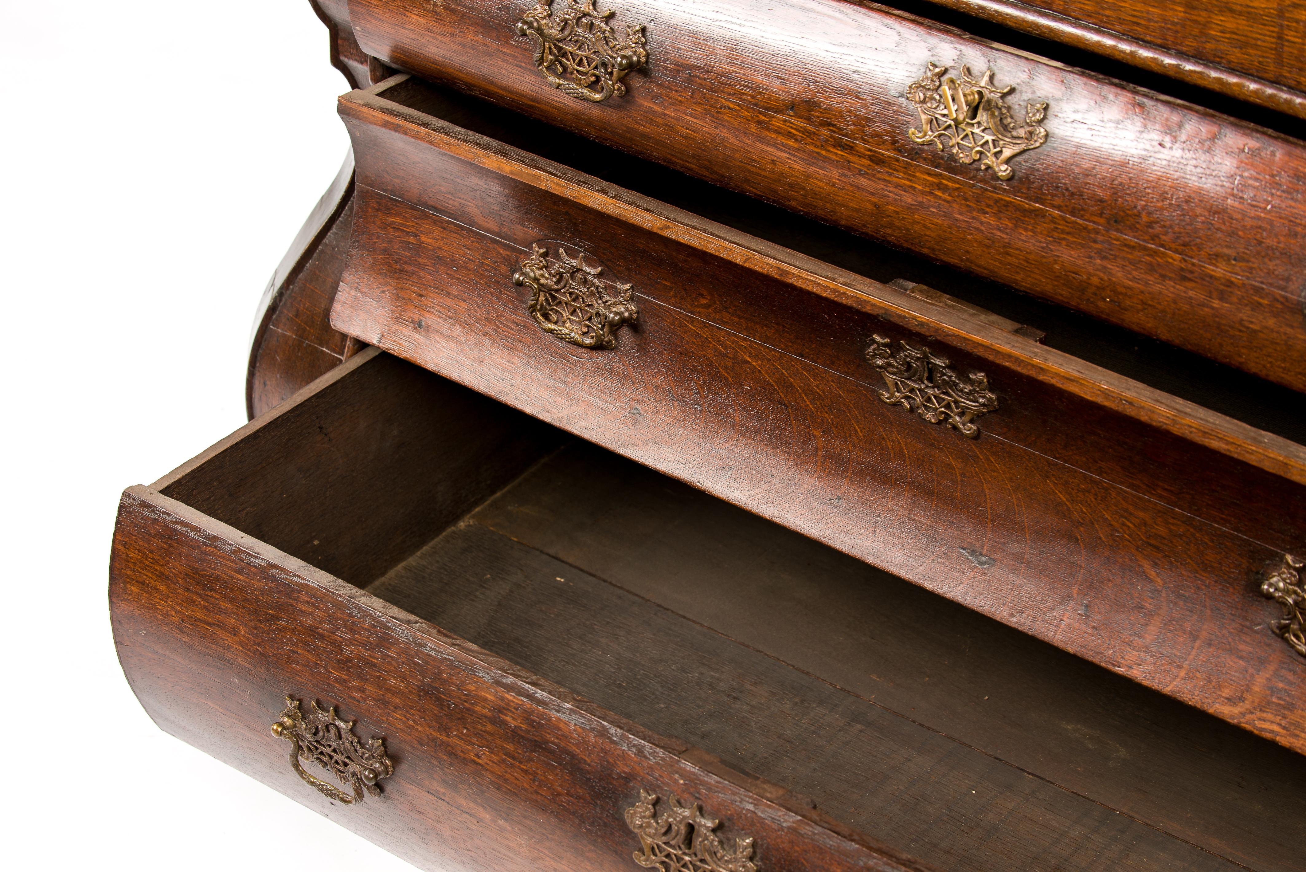 Antique 18th Century Dutch Oak Drop Front Bombe Secretary Desk Secretaire For Sale 1