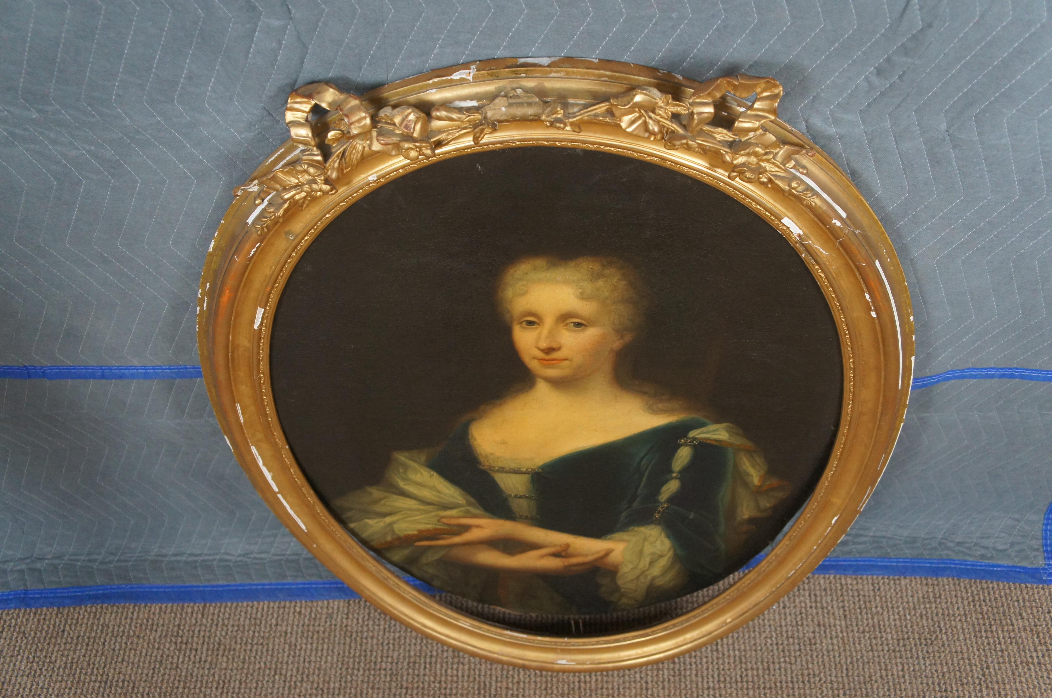 Ancienne peinture à l'huile sur toile hollandaise du 18ème siècle - Portrait ovale de femme assise - 40 po. Bon état - En vente à Dayton, OH