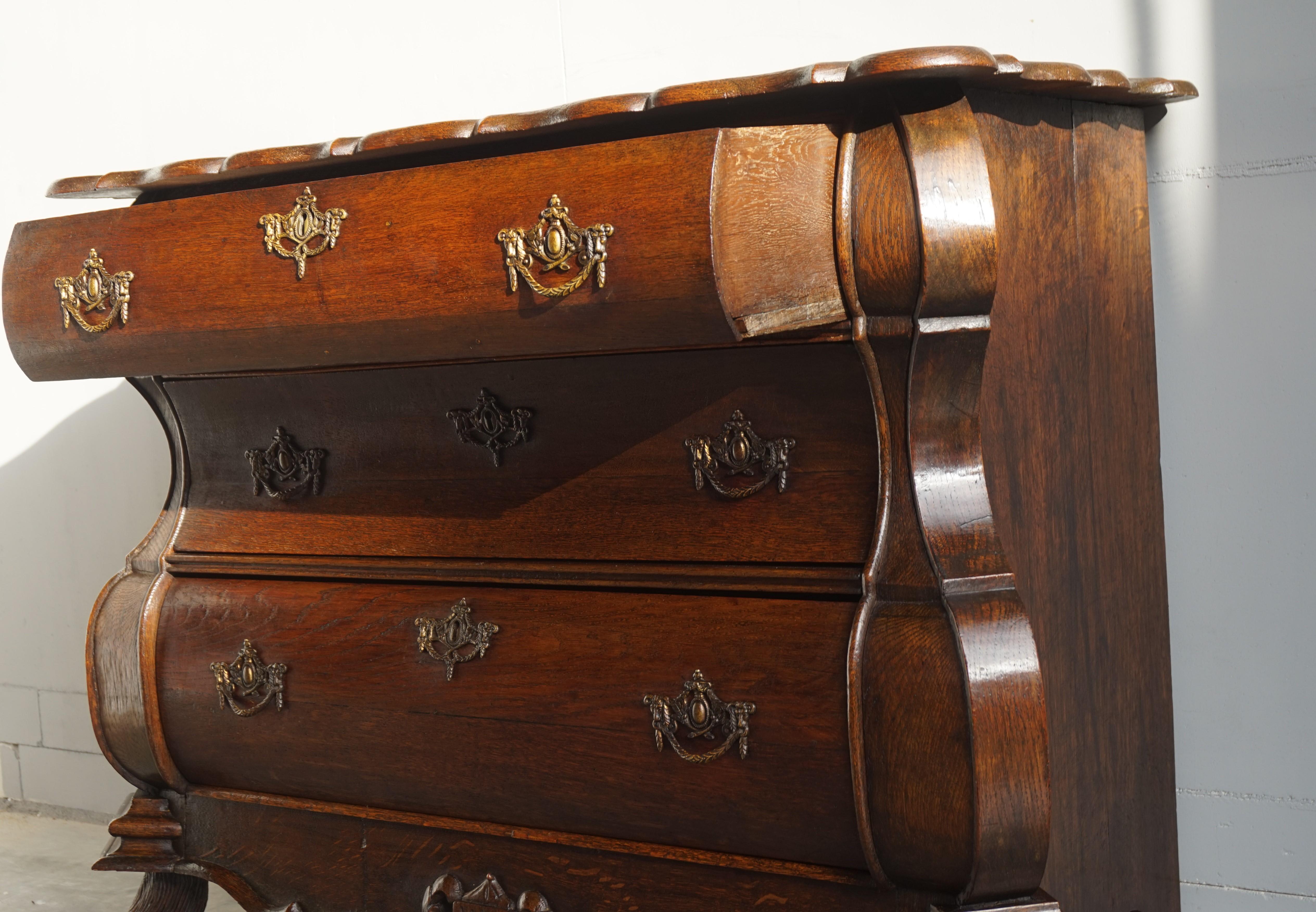Antique 18th Century Dutch Rococo Oak Bomb Chest of Drawers with Claw Feet For Sale 2