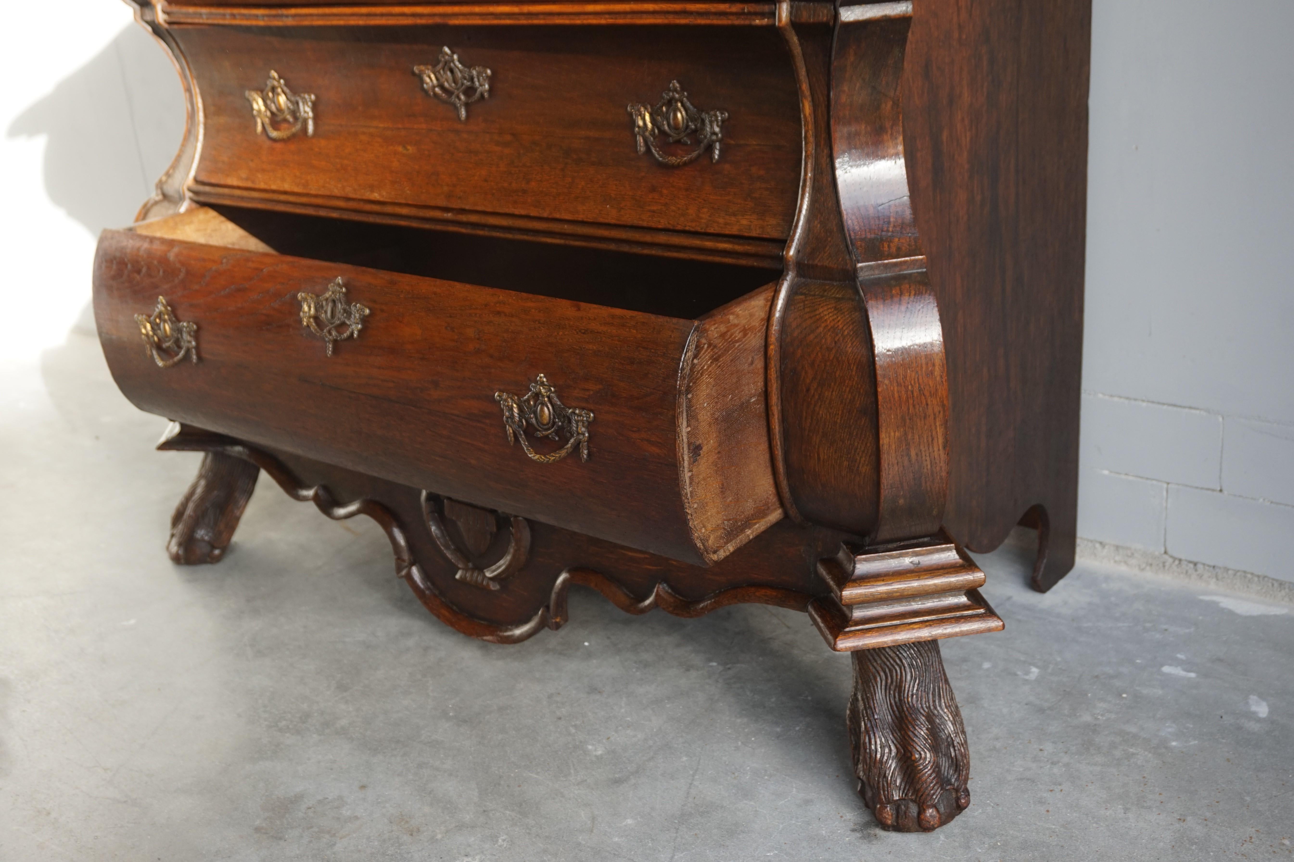 Antique 18th Century Dutch Rococo Oak Bomb Chest of Drawers with Claw Feet For Sale 6