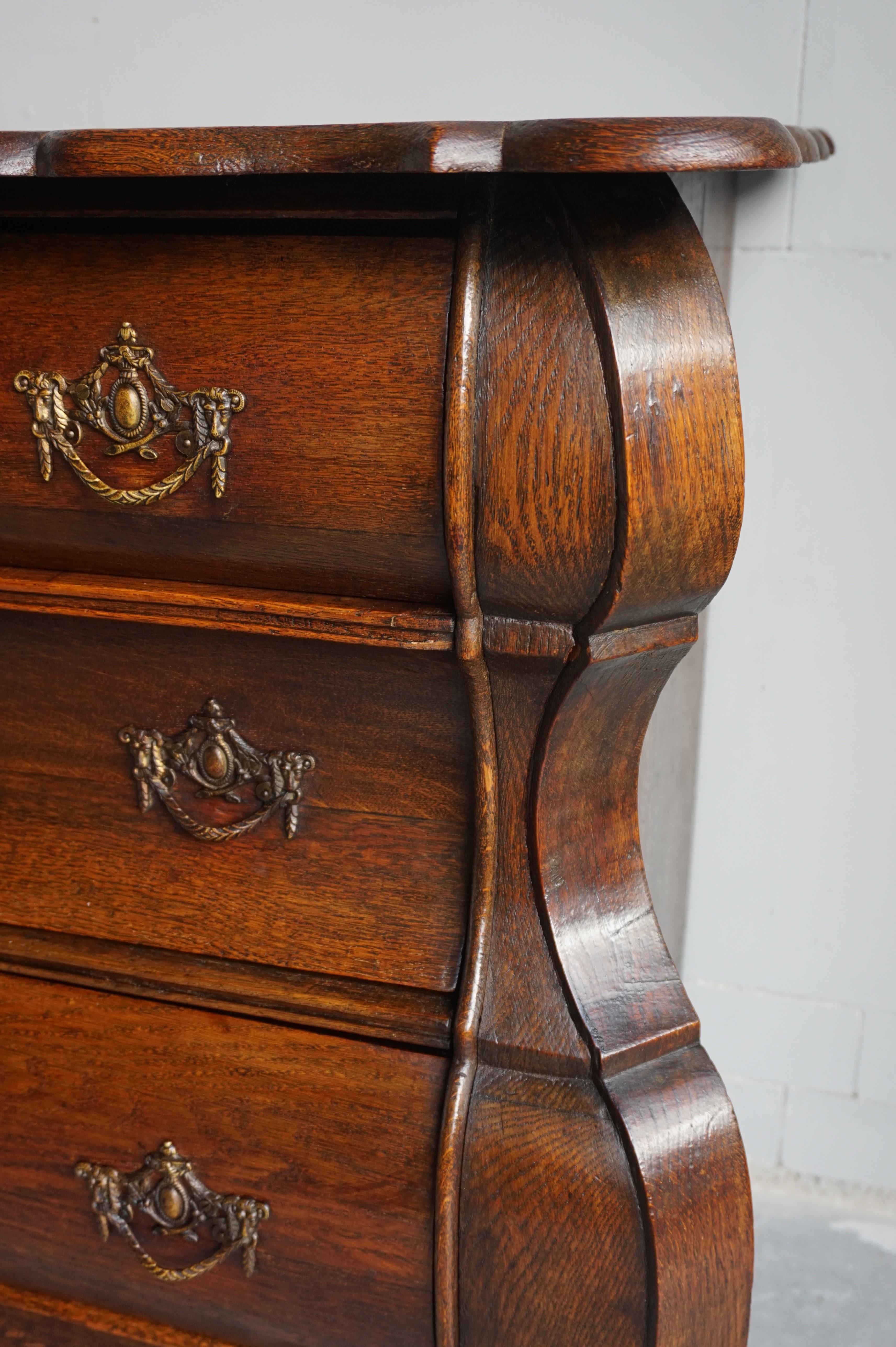 Antique 18th Century Dutch Rococo Oak Bomb Chest of Drawers with Claw Feet For Sale 9