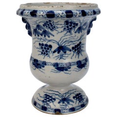Antique Urne ou Vase du 18ème siècle en poterie Bristol Delftware anglaise