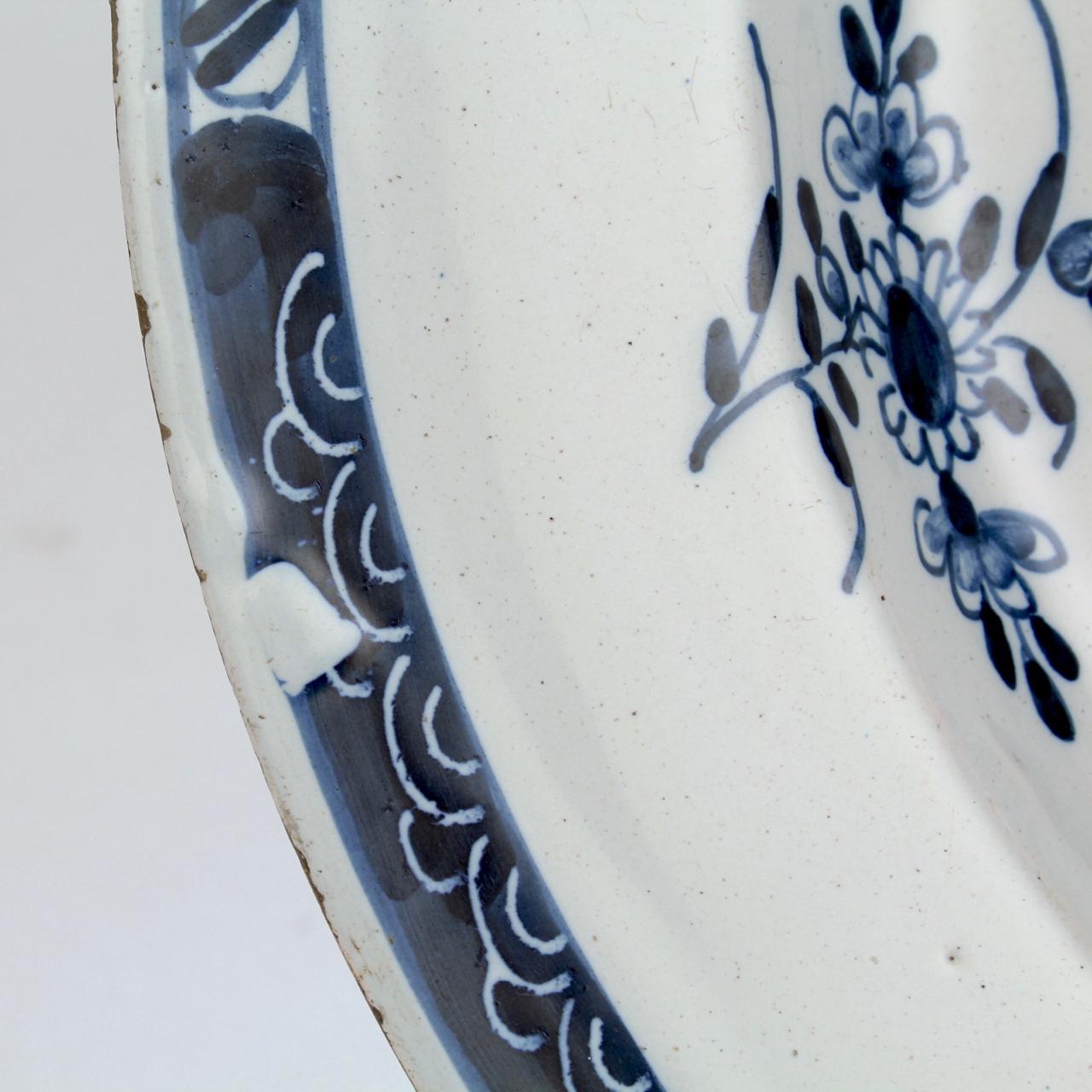 Antique 18ème siècle Anglais Delft 13 1/2