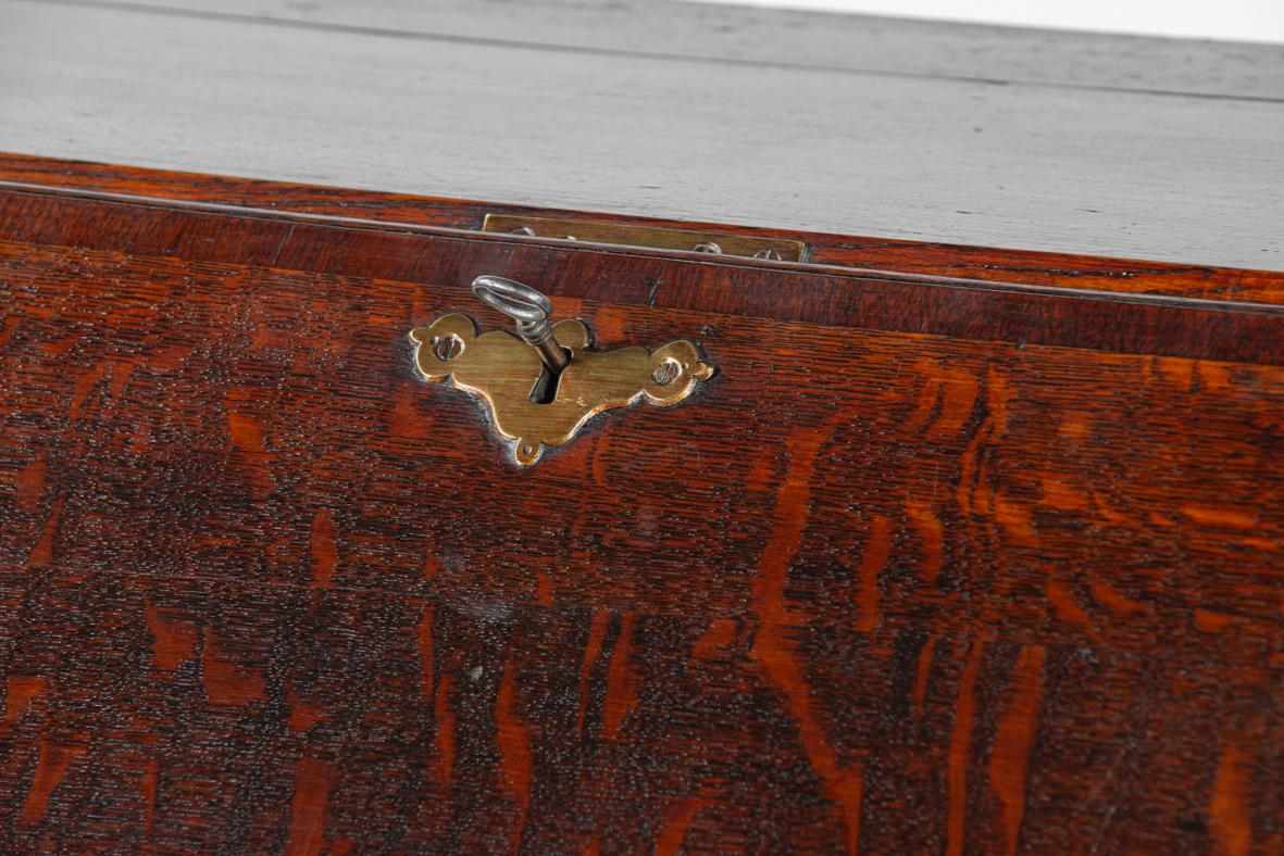 Antique 18th century English light warm brown oak Georgian slant front desk For Sale 7