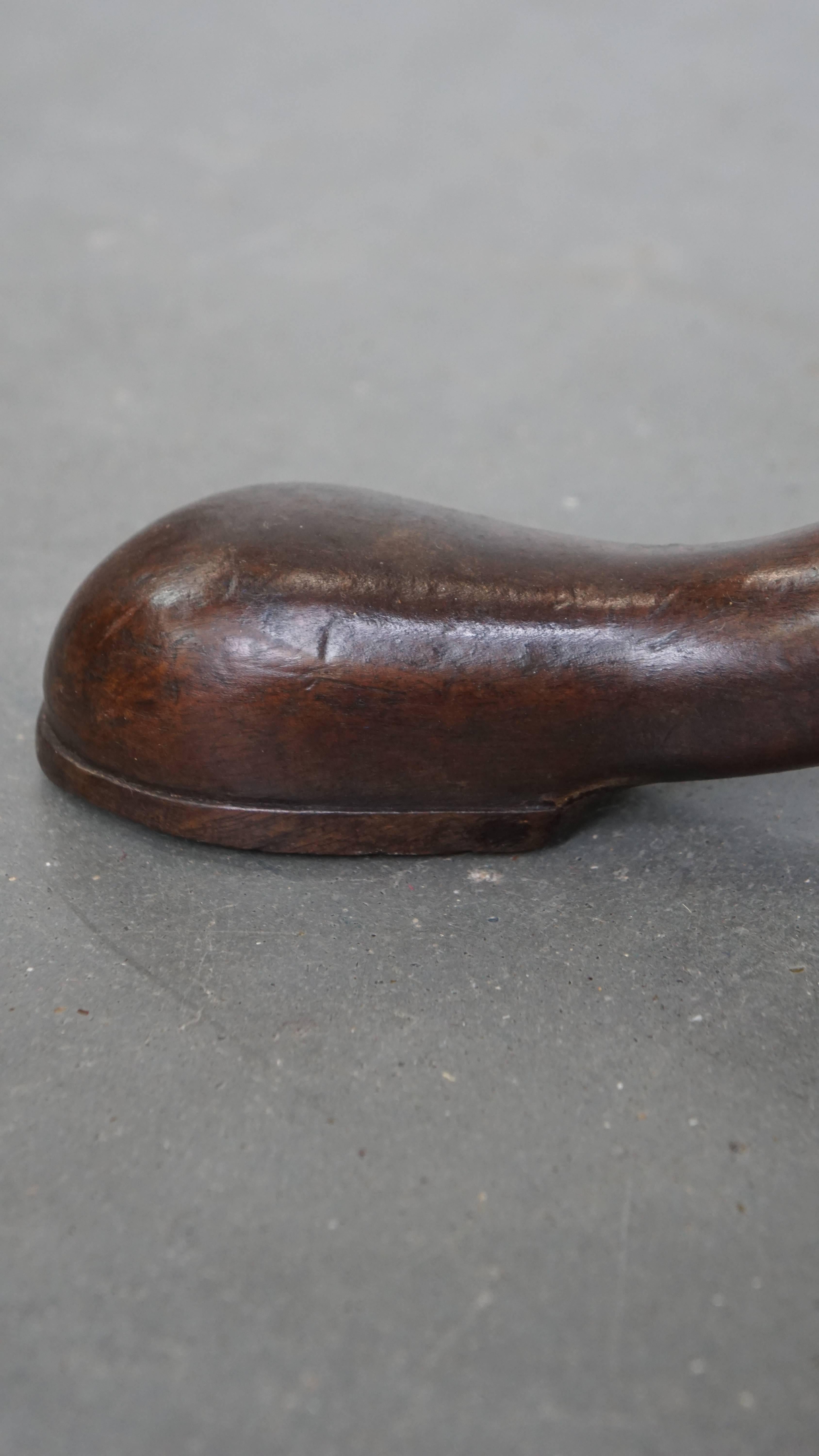 Ancienne table pivotante à plateau basculant en forme de cage d'oiseau et à pied en tonneau du 18e siècle anglais en vente 5