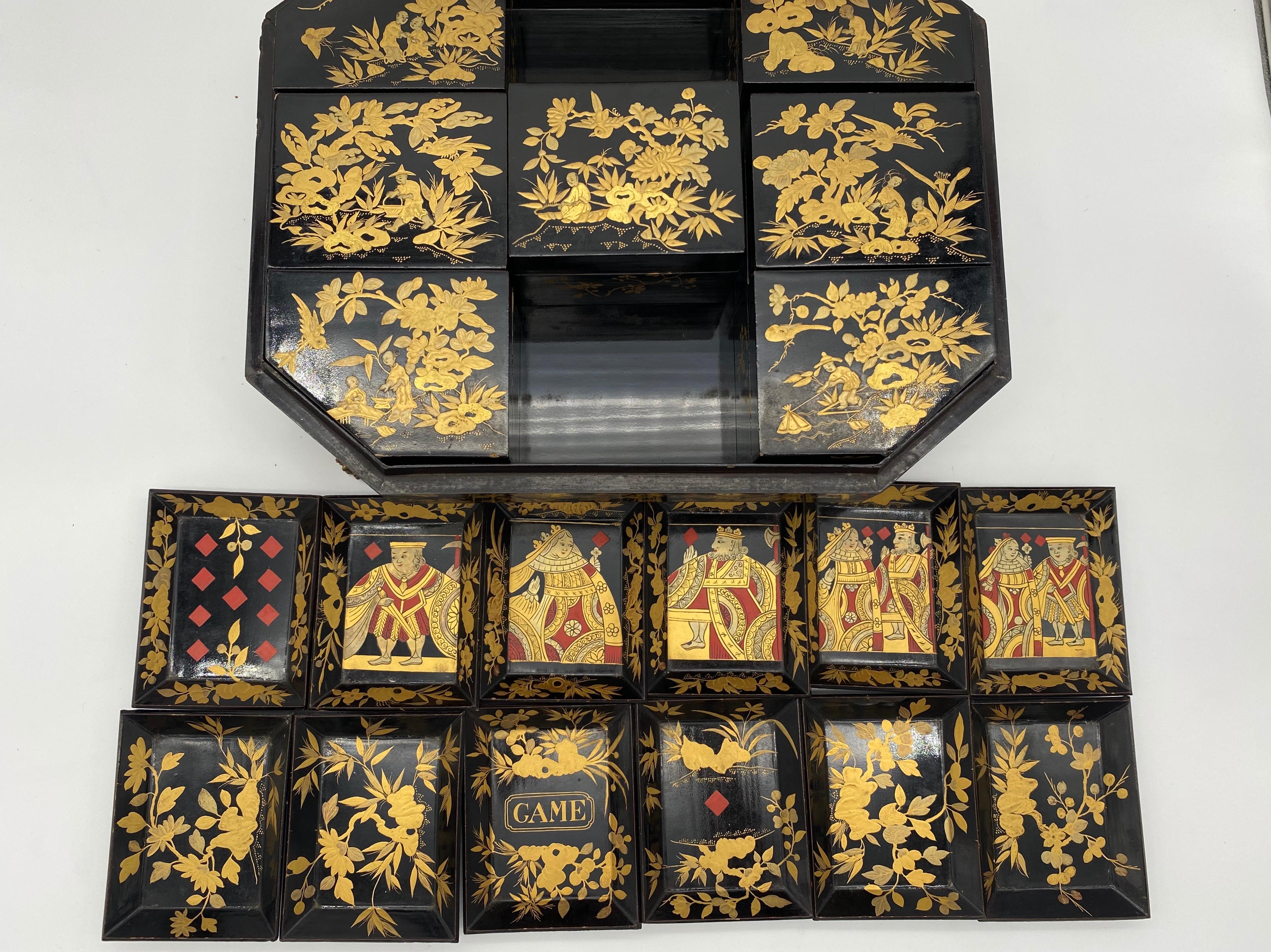 Antike chinesische Export-Spielkasten aus lackiertem Lack aus dem 18. Jahrhundert im Angebot 4